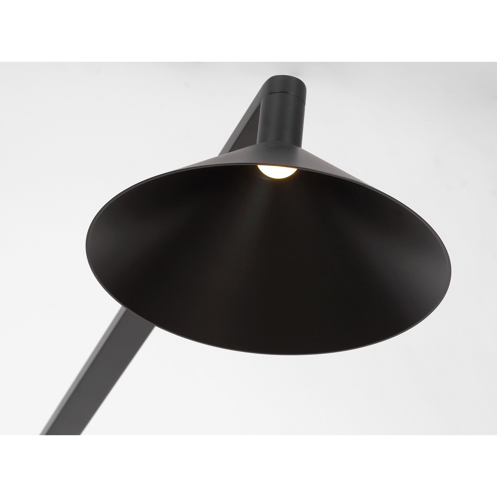 Mill Outdoor Grande Floor Lamp - Visual Comfort Modern 3