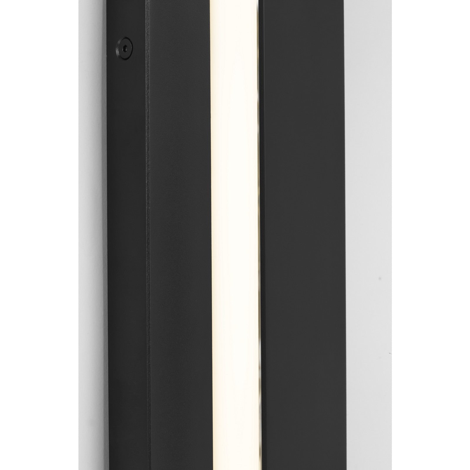 Aspen 48 Outdoor Wall - Visual Comfort Modern 3