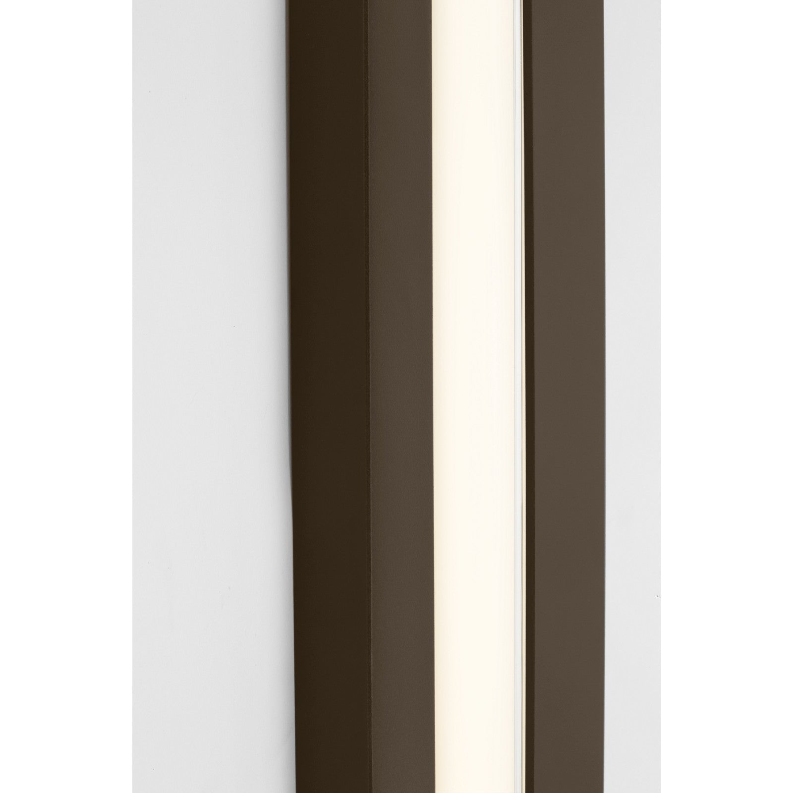 Aspen 60 Outdoor Wall - Visual Comfort Modern 16