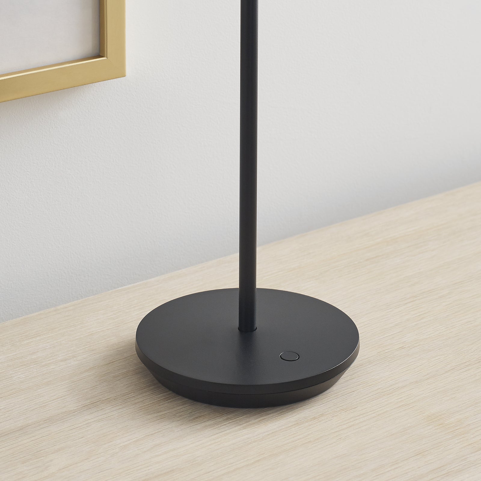 Nevis Accent Rechargeable Table Lamp - Visual Comfort Modern 10