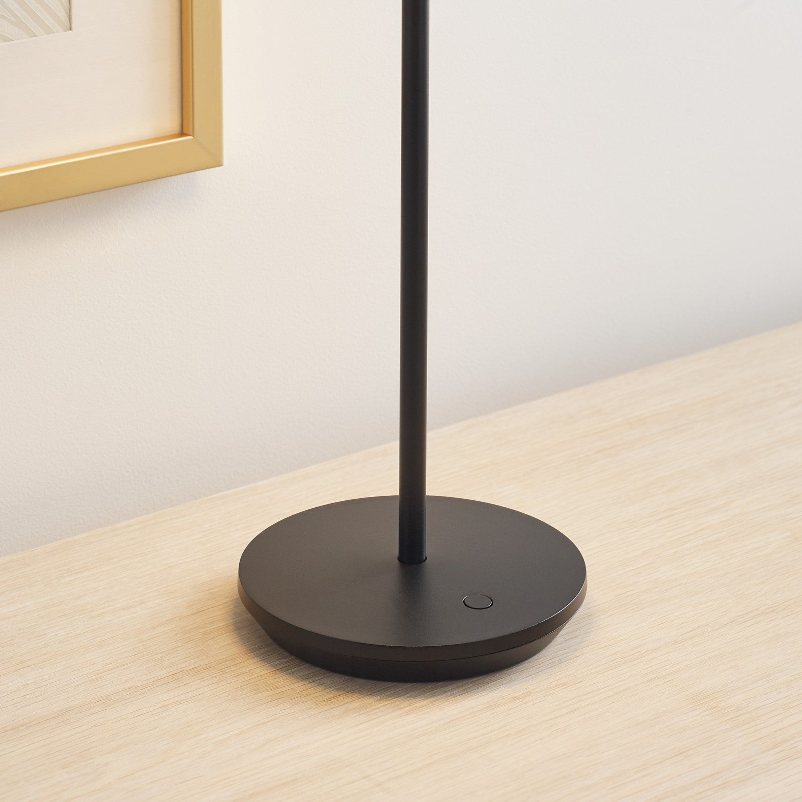 Nevis Accent Rechargeable Table Lamp - Visual Comfort Modern 12