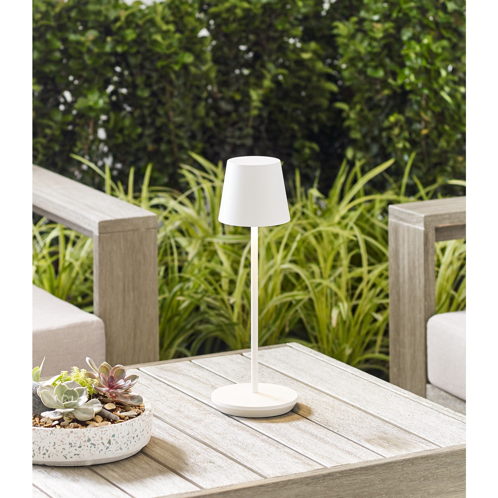 Nevis Accent Rechargeable Table Lamp - Visual Comfort Modern 87