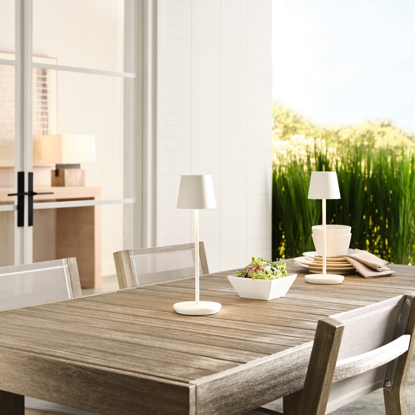 Nevis Accent Rechargeable Table Lamp - Visual Comfort Modern 85