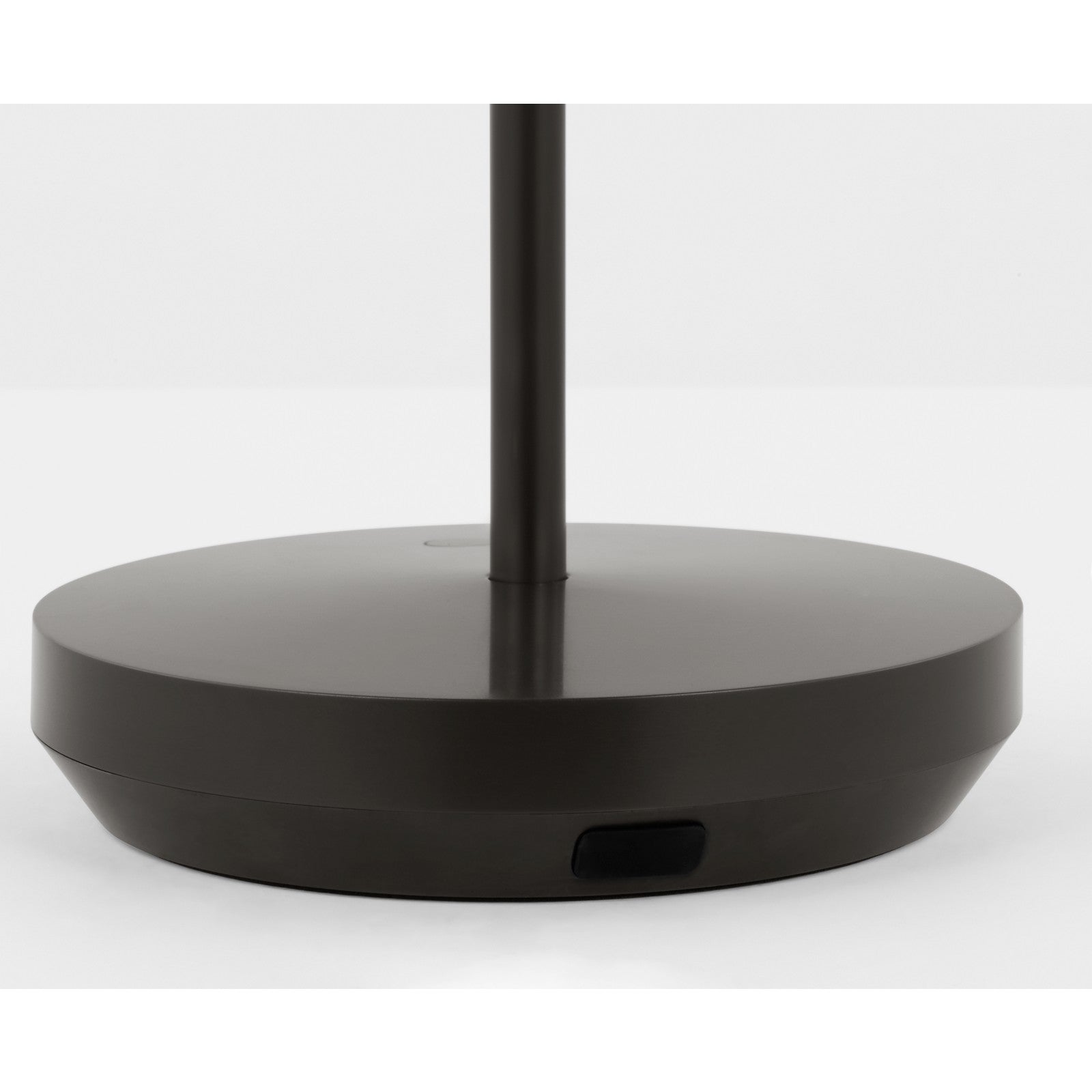 Tepa Accent Rechargeable Table Lamp - Visual Comfort Modern 40
