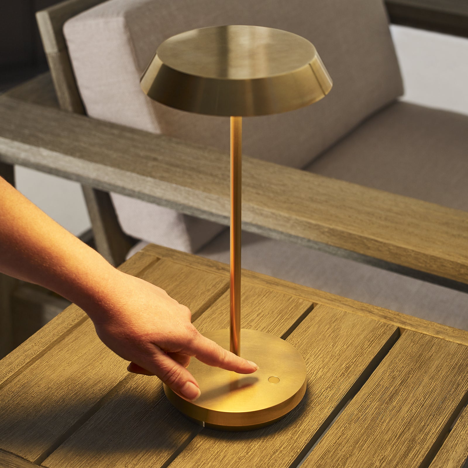 Tepa Accent Rechargeable Table Lamp - Visual Comfort Modern 11