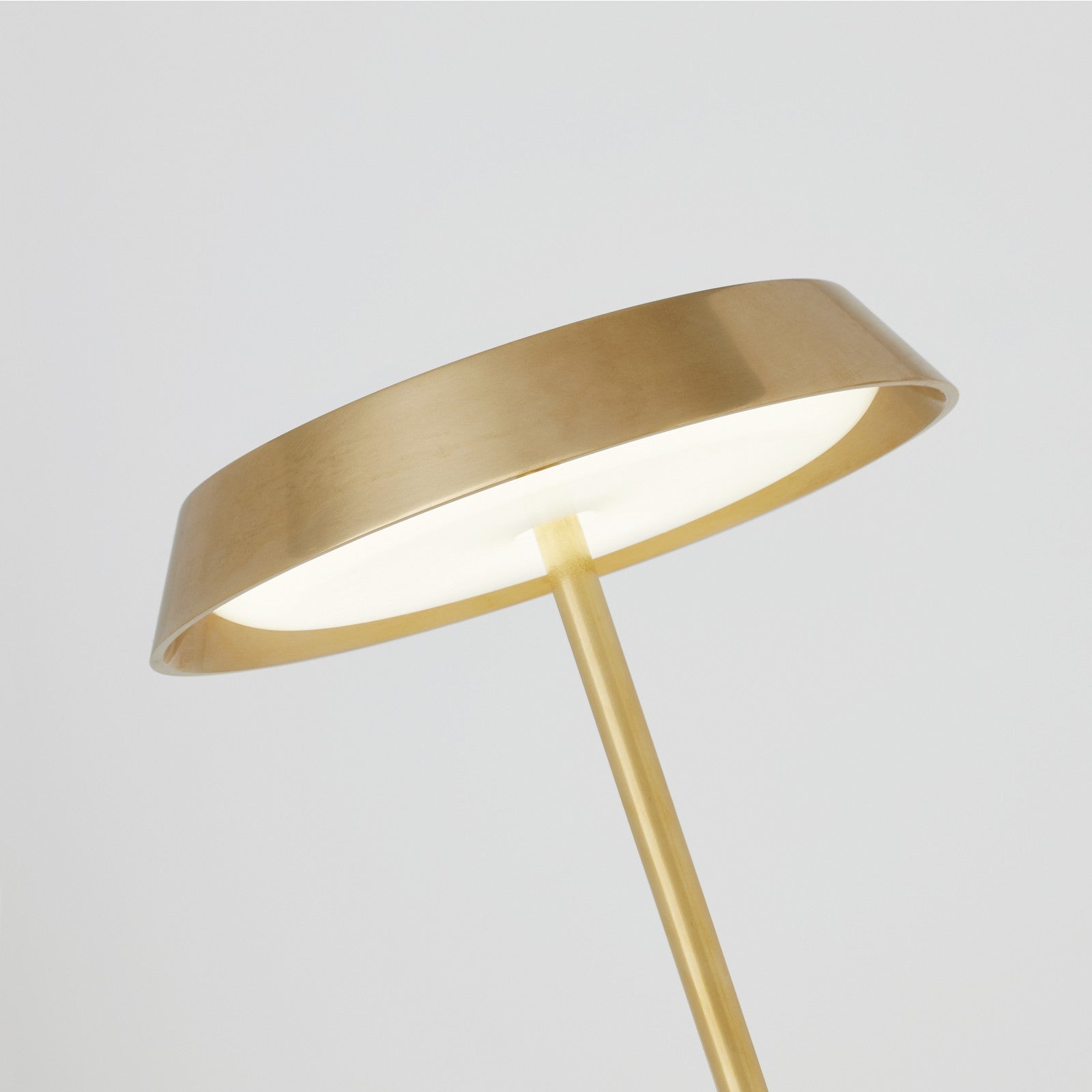 Tepa Accent Rechargeable Table Lamp - Visual Comfort Modern 48