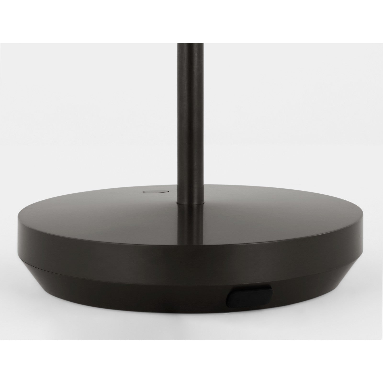 Doppia Accent Rechargeable Table Lamp - Visual Comfort Modern 38