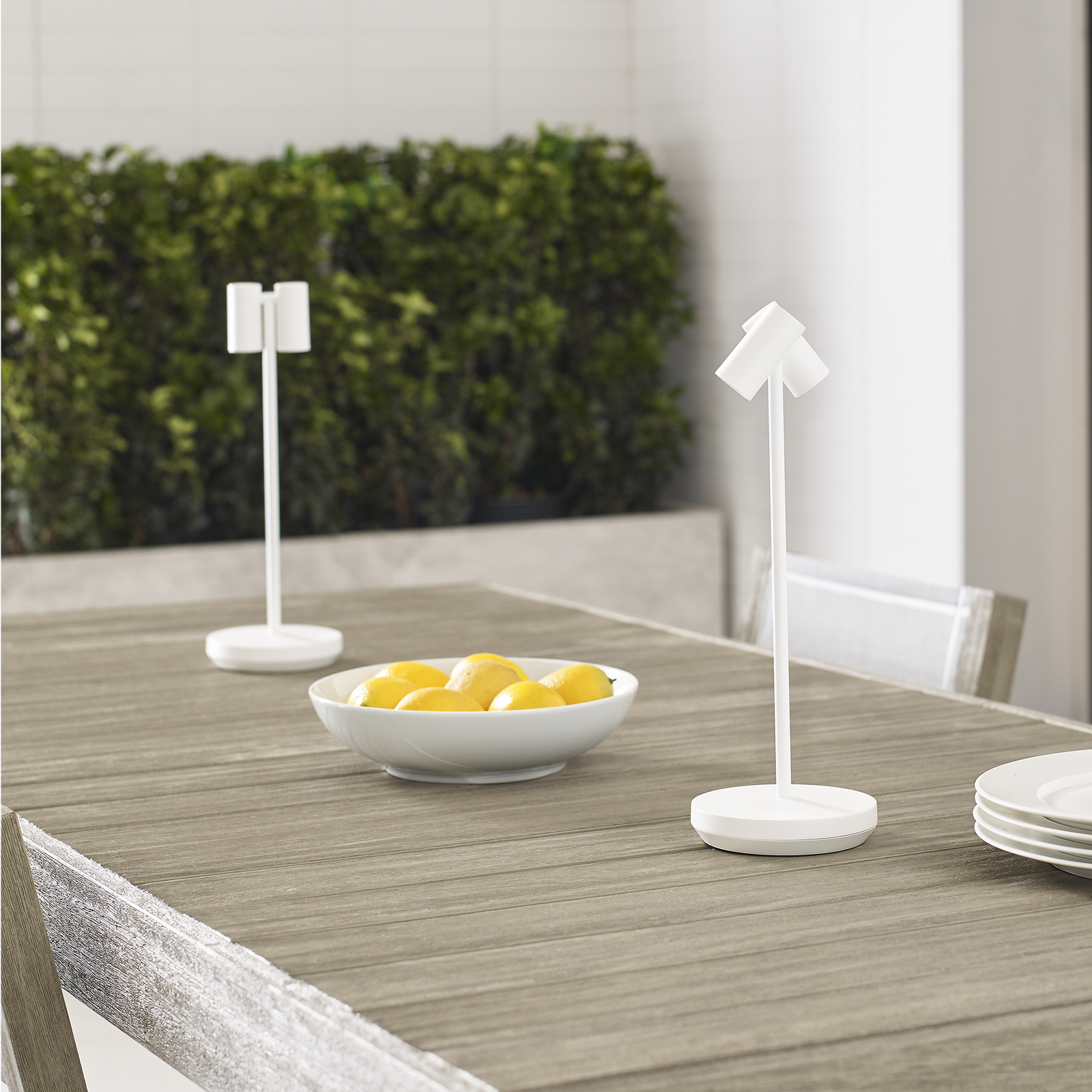 Doppia Accent Rechargeable Table Lamp - Visual Comfort Modern 31
