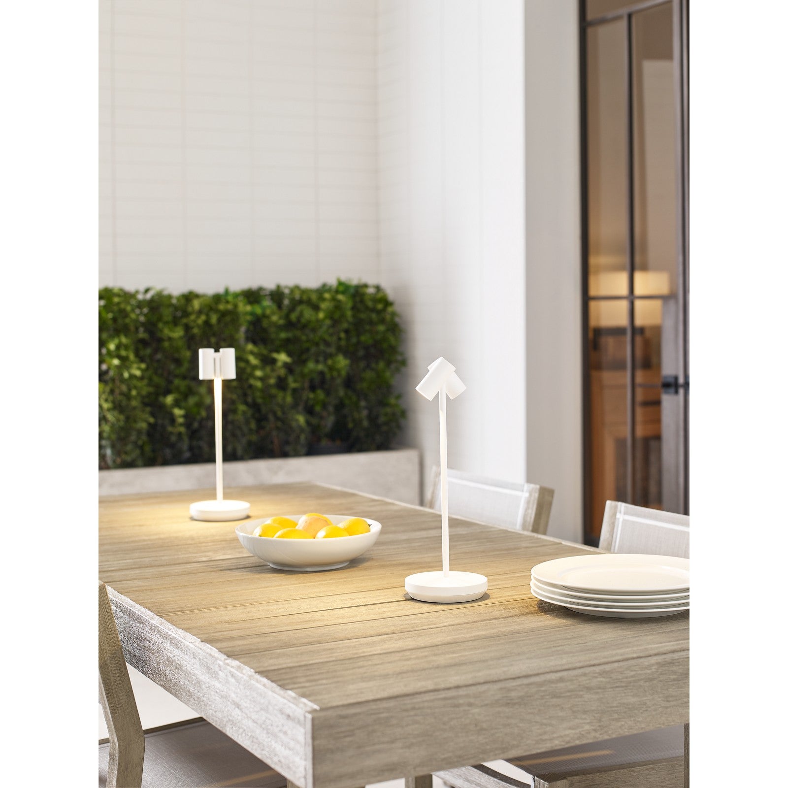 Doppia Accent Rechargeable Table Lamp - Visual Comfort Modern 68