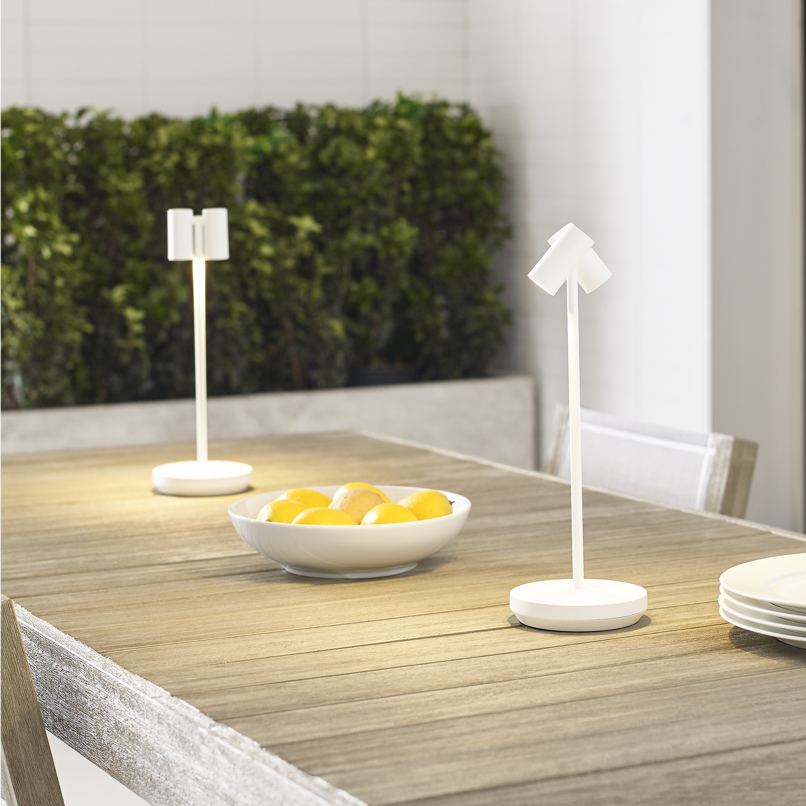 Doppia Accent Rechargeable Table Lamp - Visual Comfort Modern 32