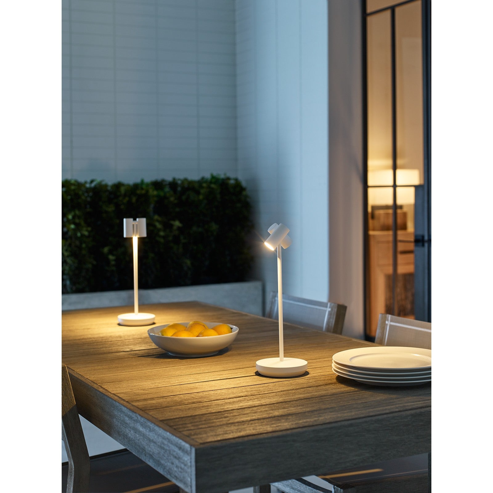 Doppia Accent Rechargeable Table Lamp - Visual Comfort Modern 73