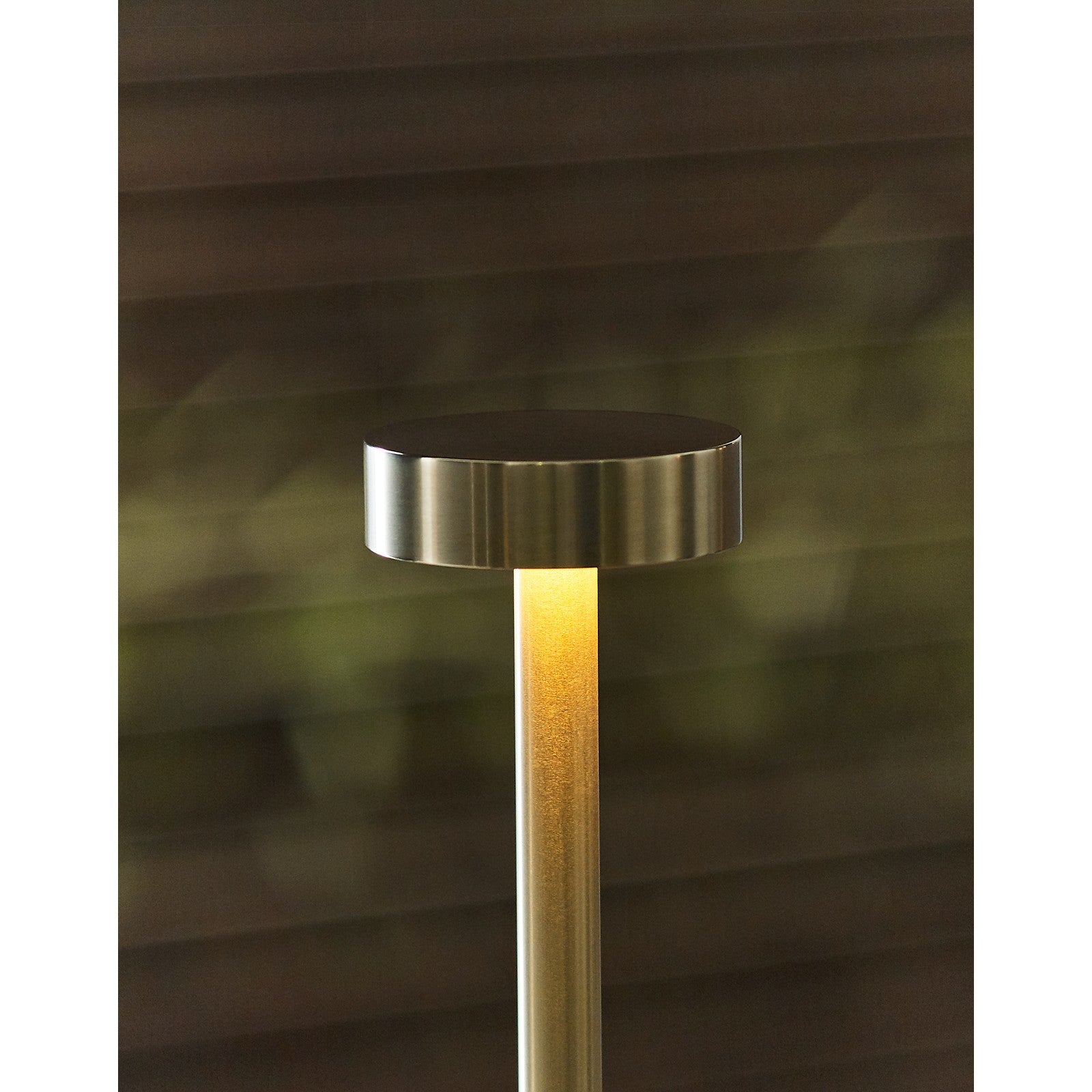 Moneta Accent Rechargeable Table Lamp - Visual Comfort Modern 46