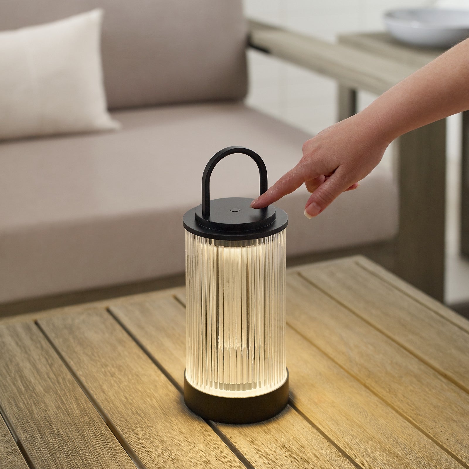Tawa Accent Rechargeable Table Lamp - Visual Comfort Modern 12