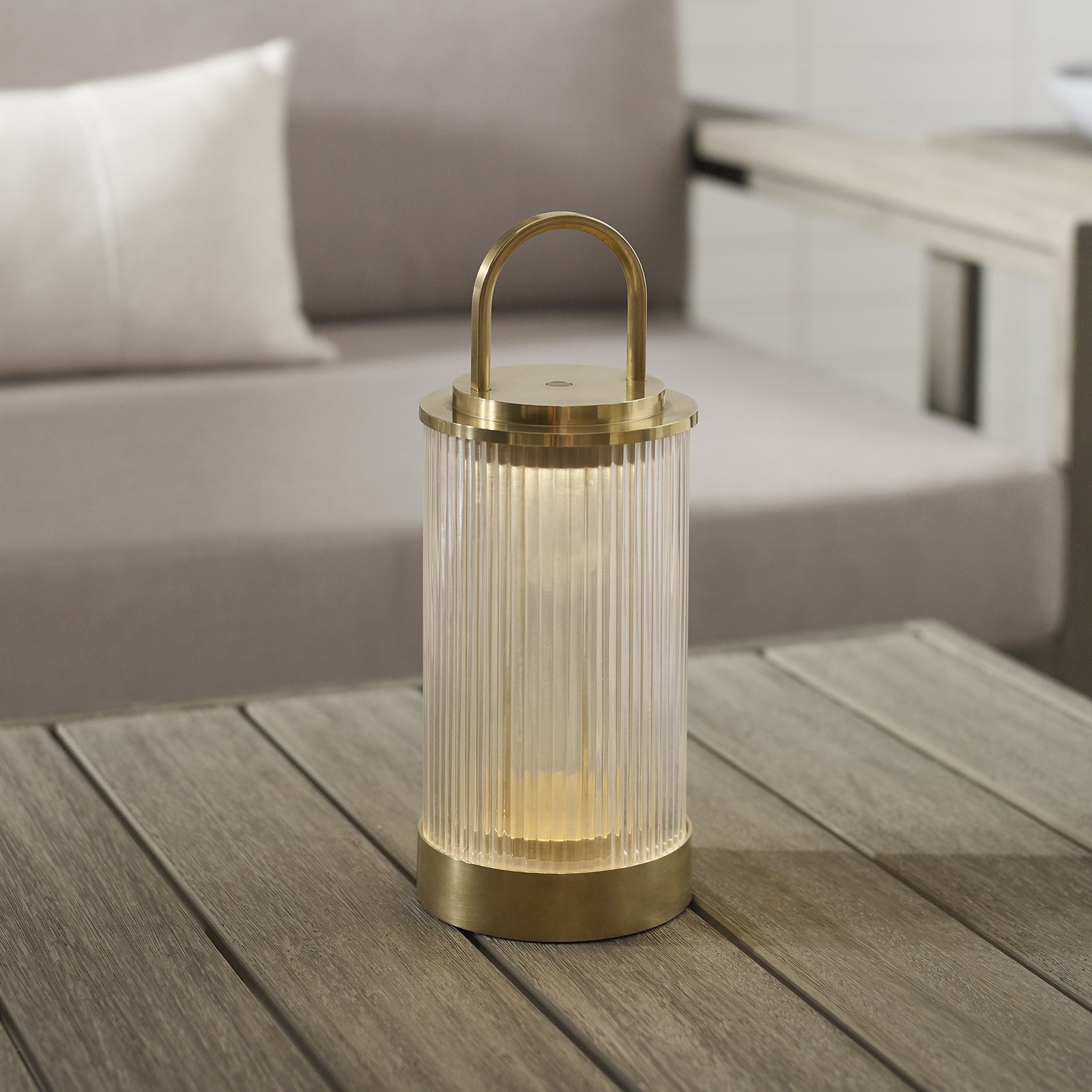 Tawa Accent Rechargeable Table Lamp - Visual Comfort Modern 8