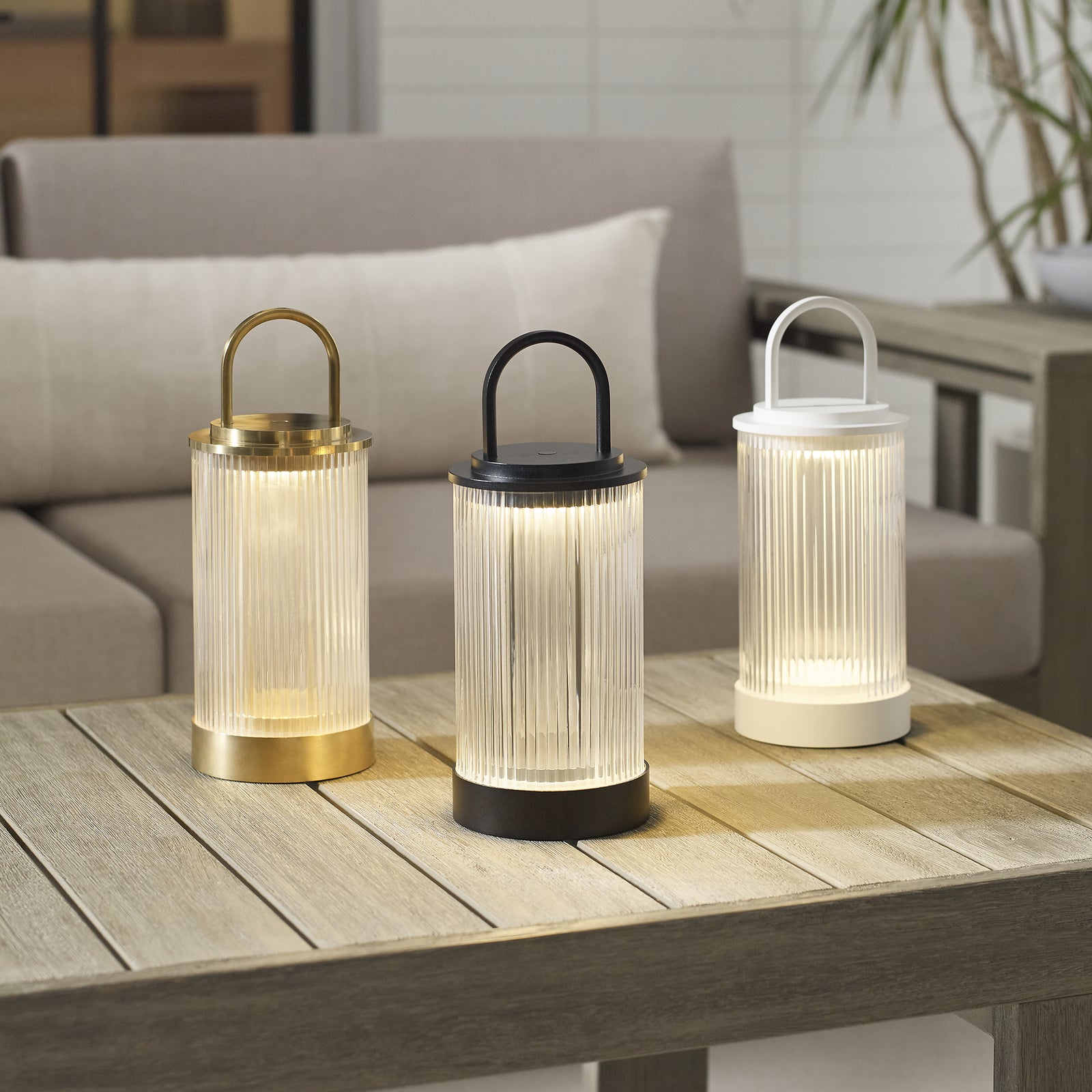 Tawa Accent Rechargeable Table Lamp - Visual Comfort Modern 10