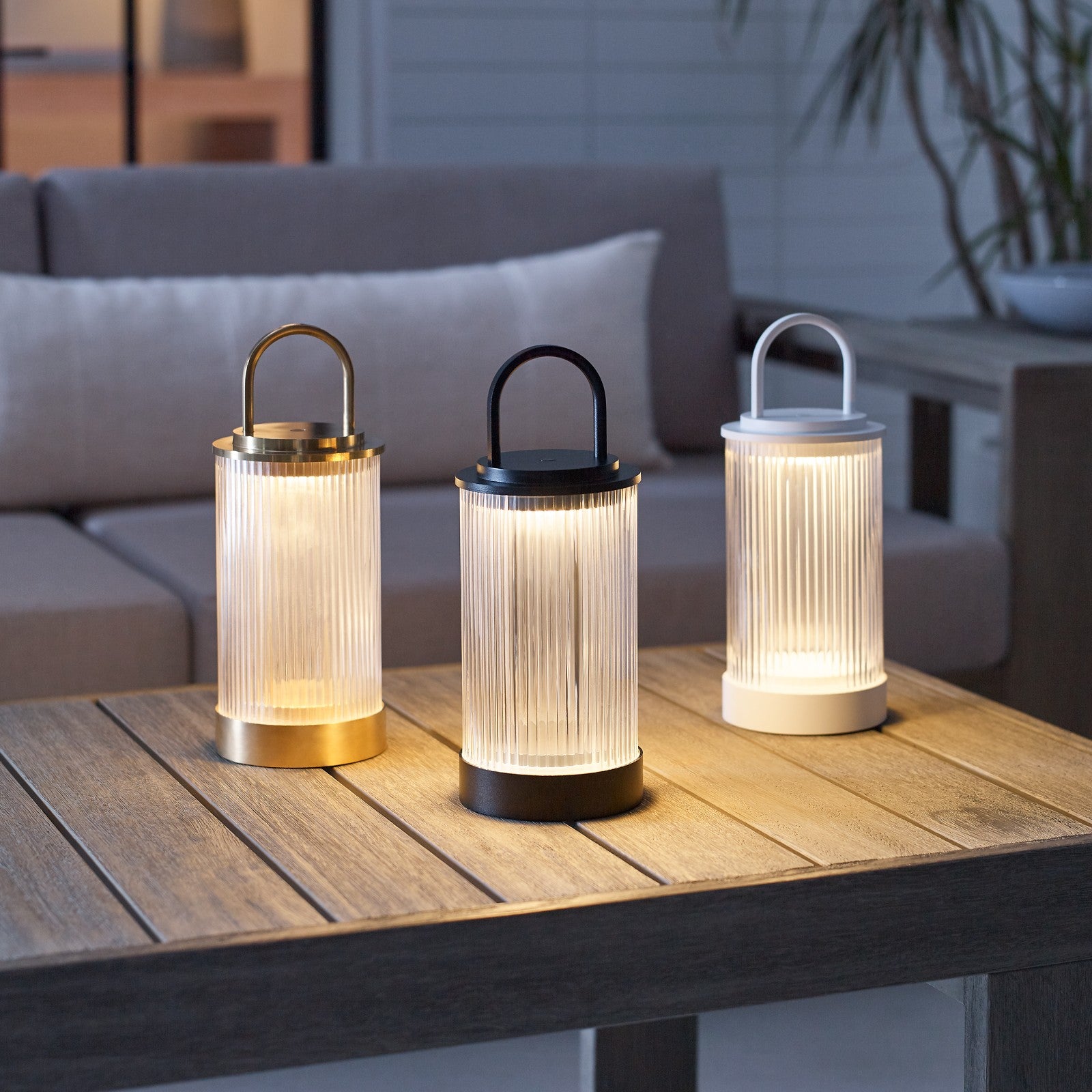 Tawa Accent Rechargeable Table Lamp - Visual Comfort Modern 13