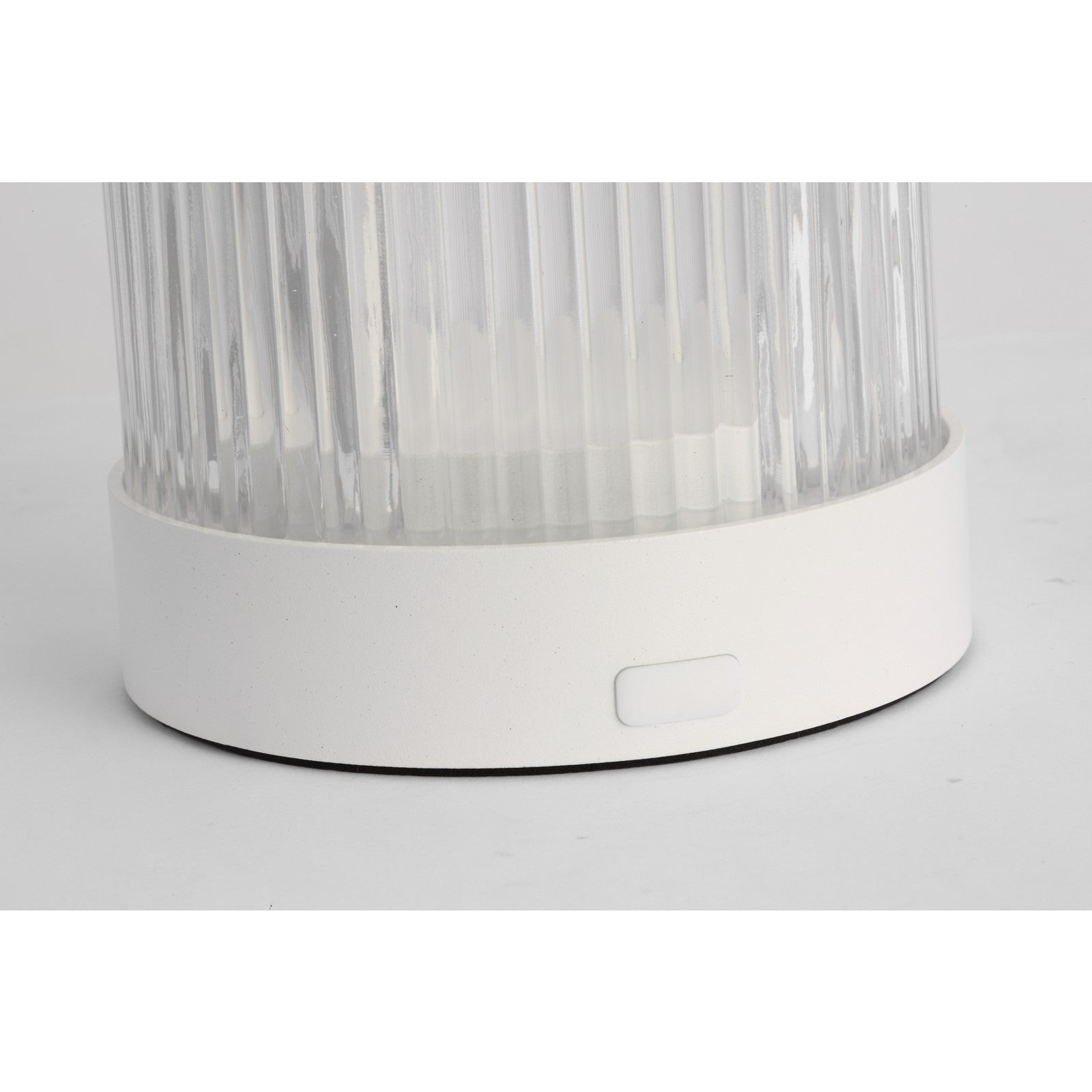 Tawa Accent Rechargeable Table Lamp - Visual Comfort Modern 74