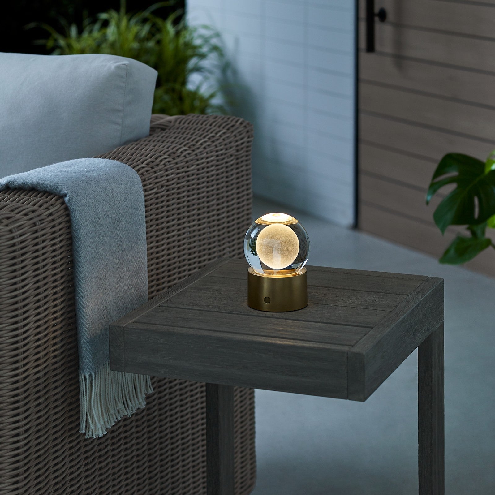Mina Accent Rechargeable Table Lamp - Visual Comfort Modern 47