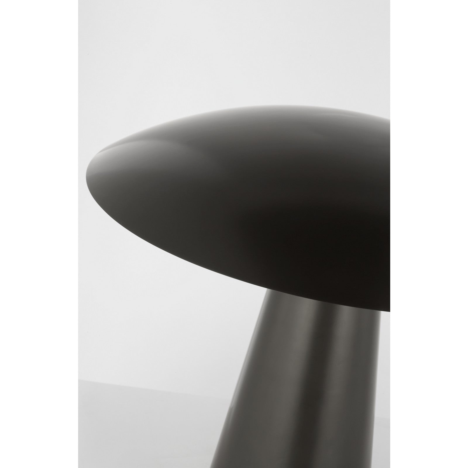 Aegis Medium Table Lamp - Visual Comfort Modern 6