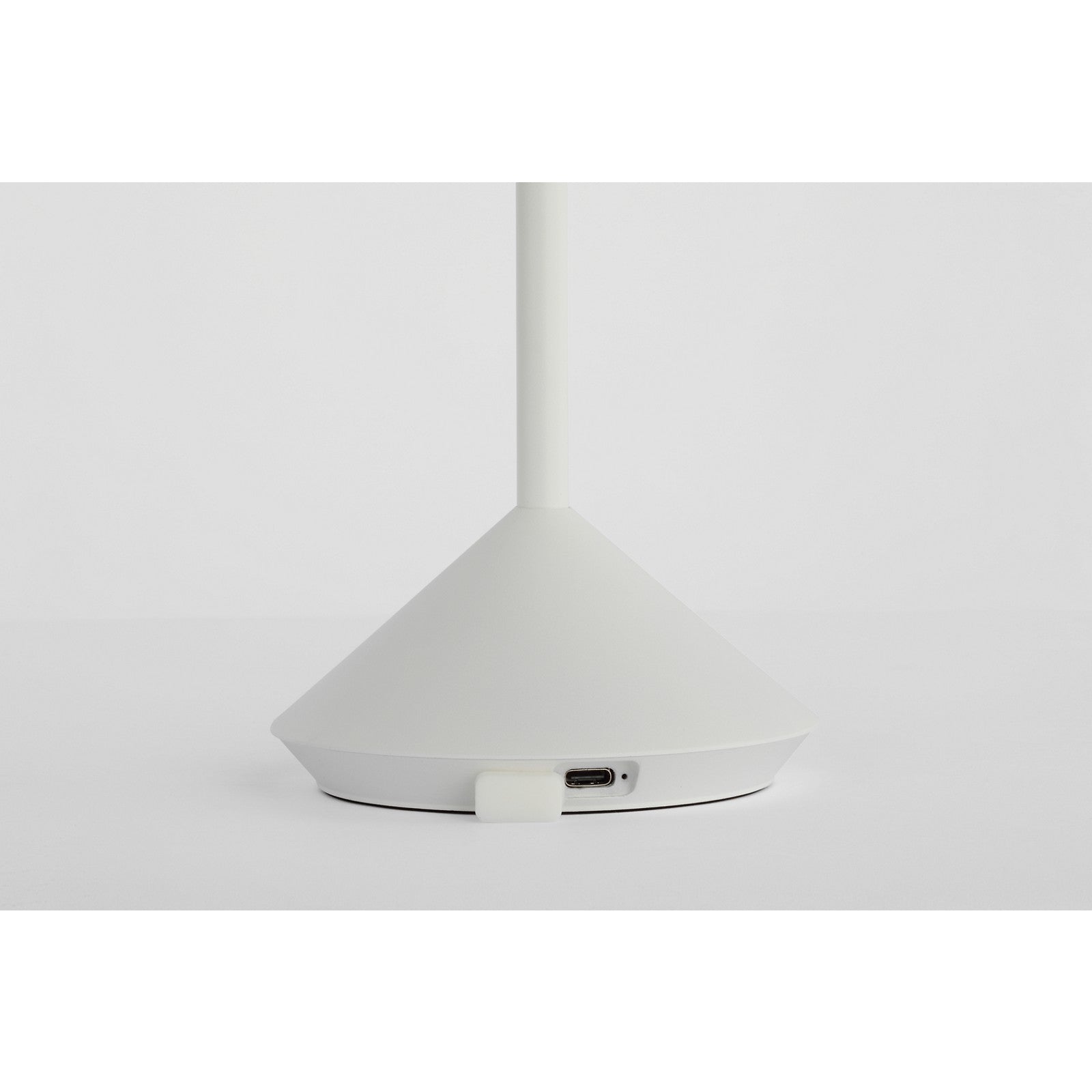 Moneta Short Accent Rechargeable Table Lamp - Visual Comfort Modern 21