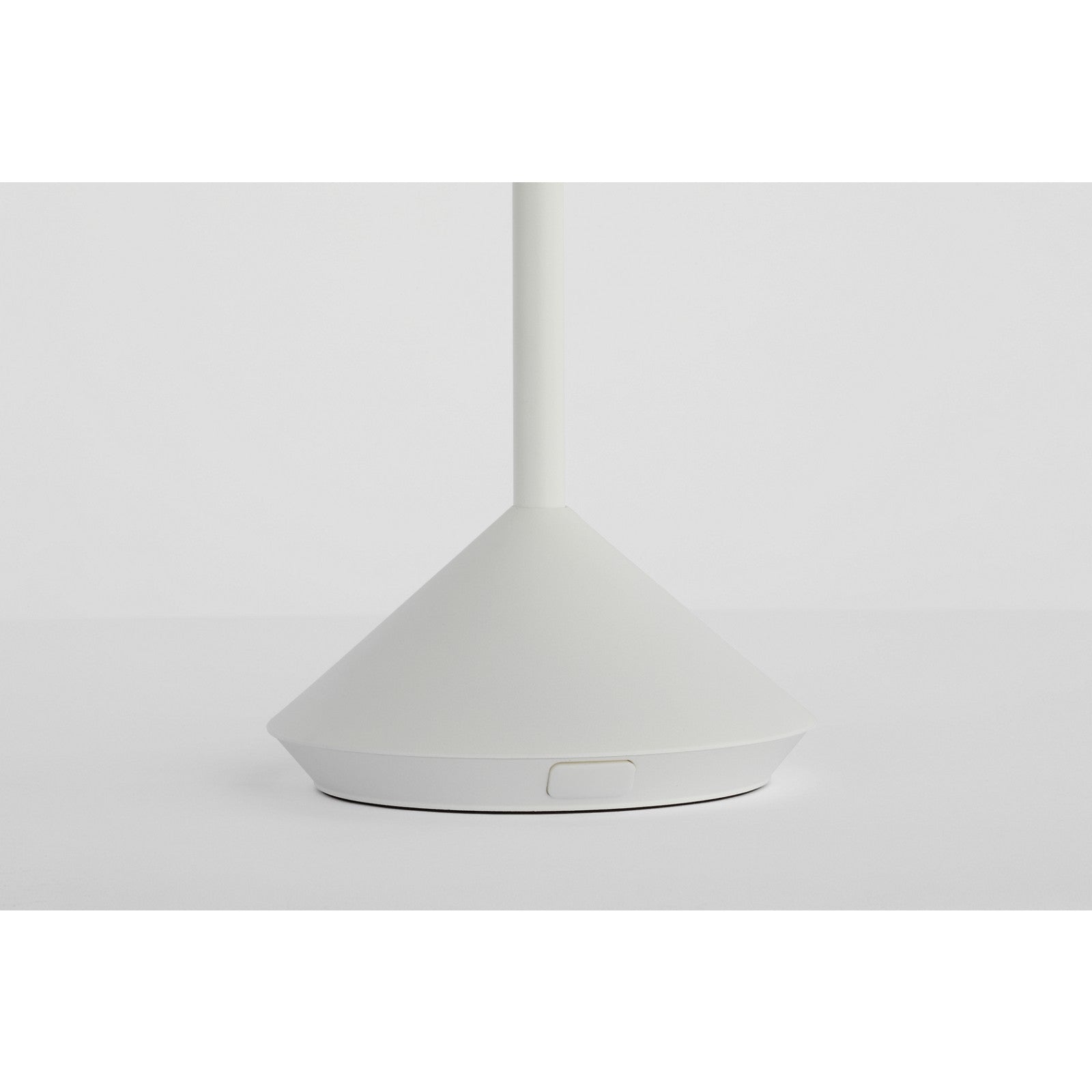 Moneta Short Accent Rechargeable Table Lamp - Visual Comfort Modern 22