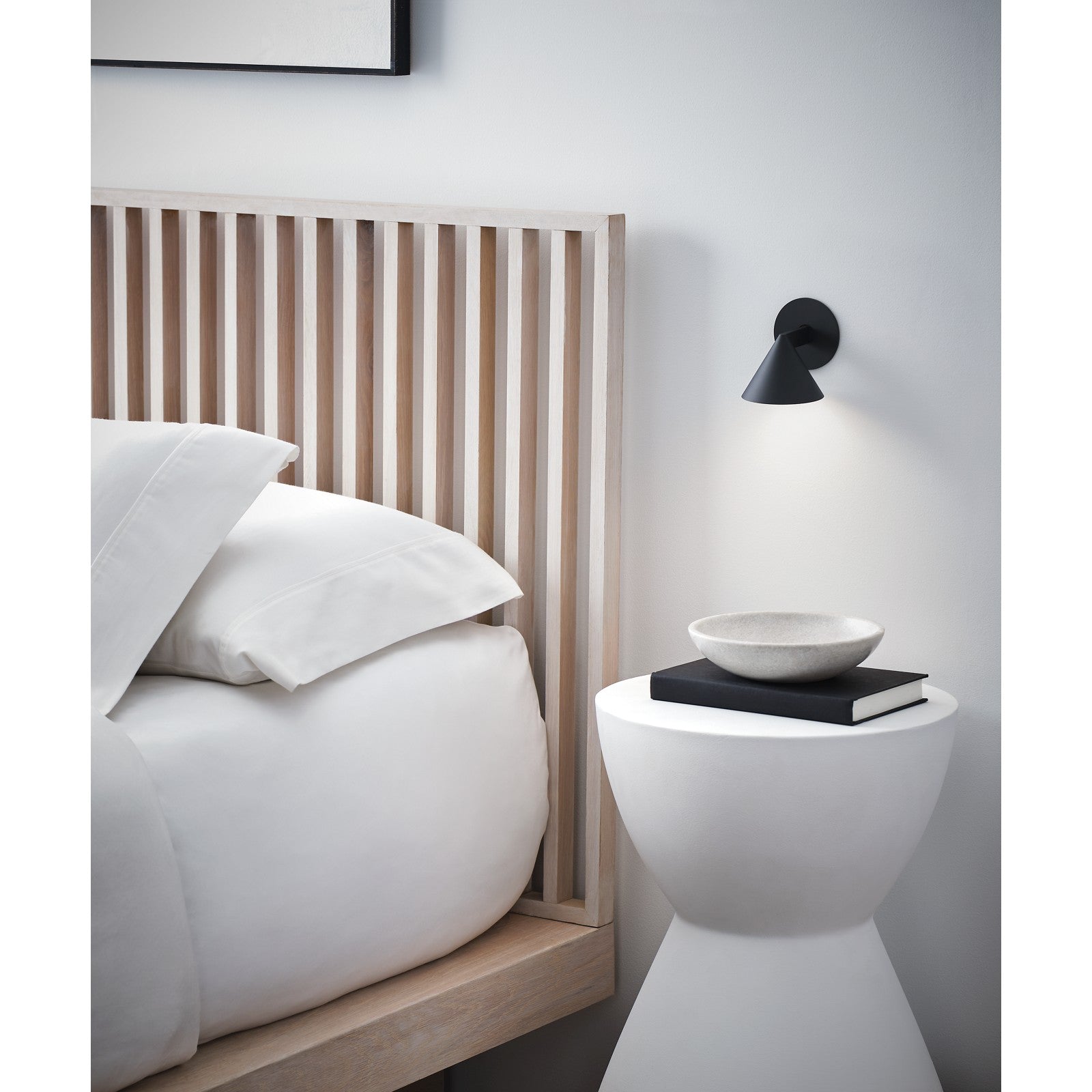 Midrand 4 Task Sconce - Visual Comfort Modern 4