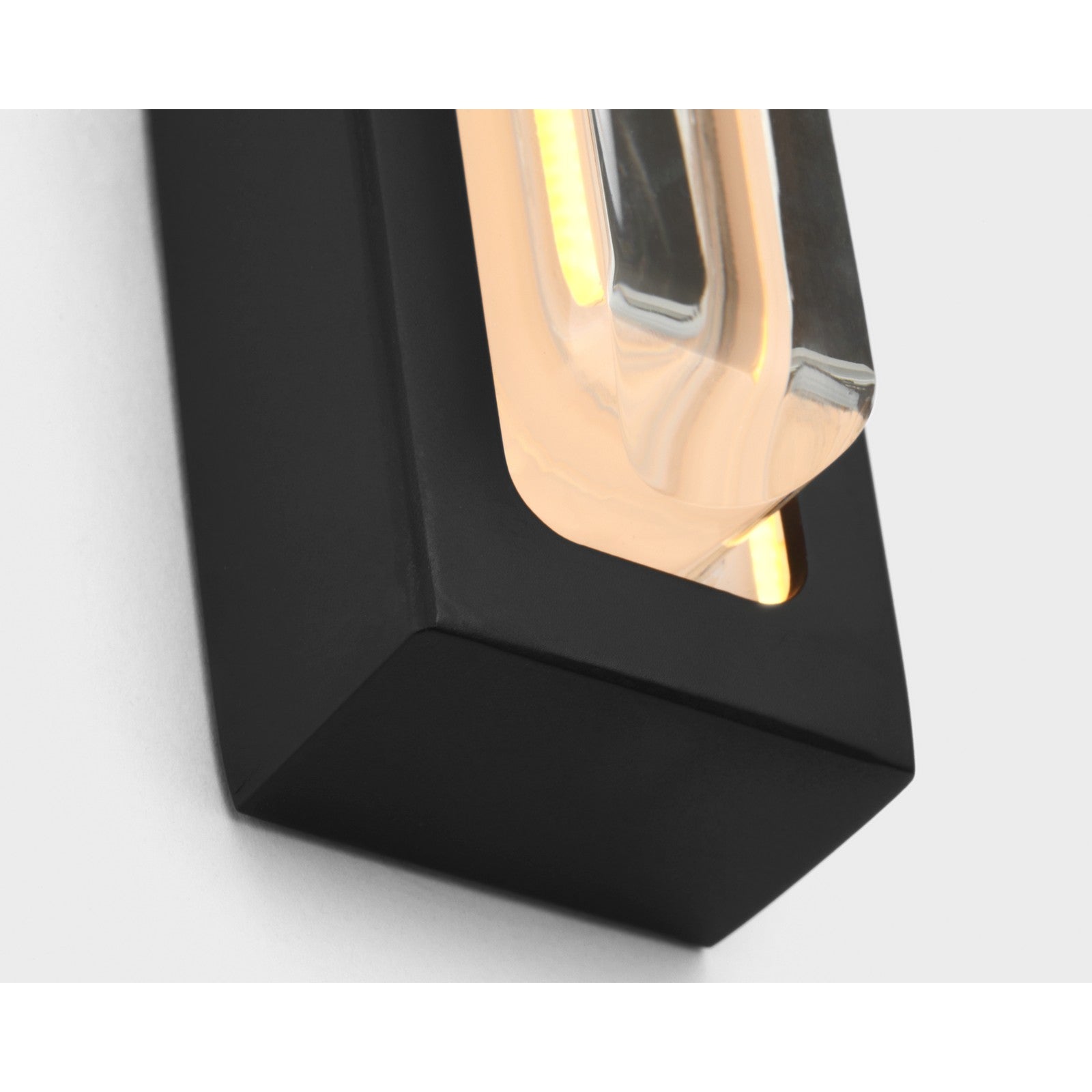 Bloccare 24" Vanity - Visual Comfort Modern 7