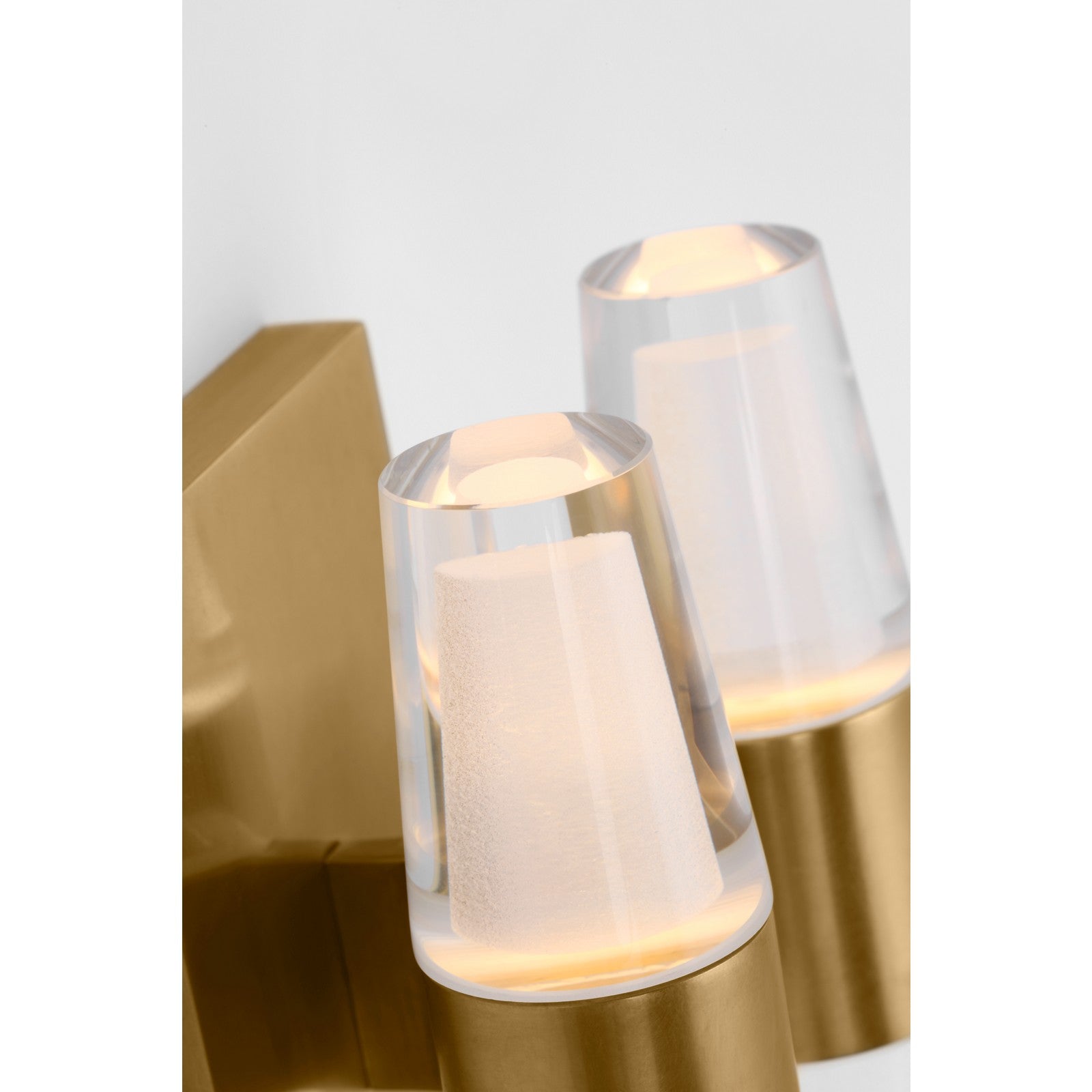 Lassell Double Short Sconce - Visual Comfort Modern 11