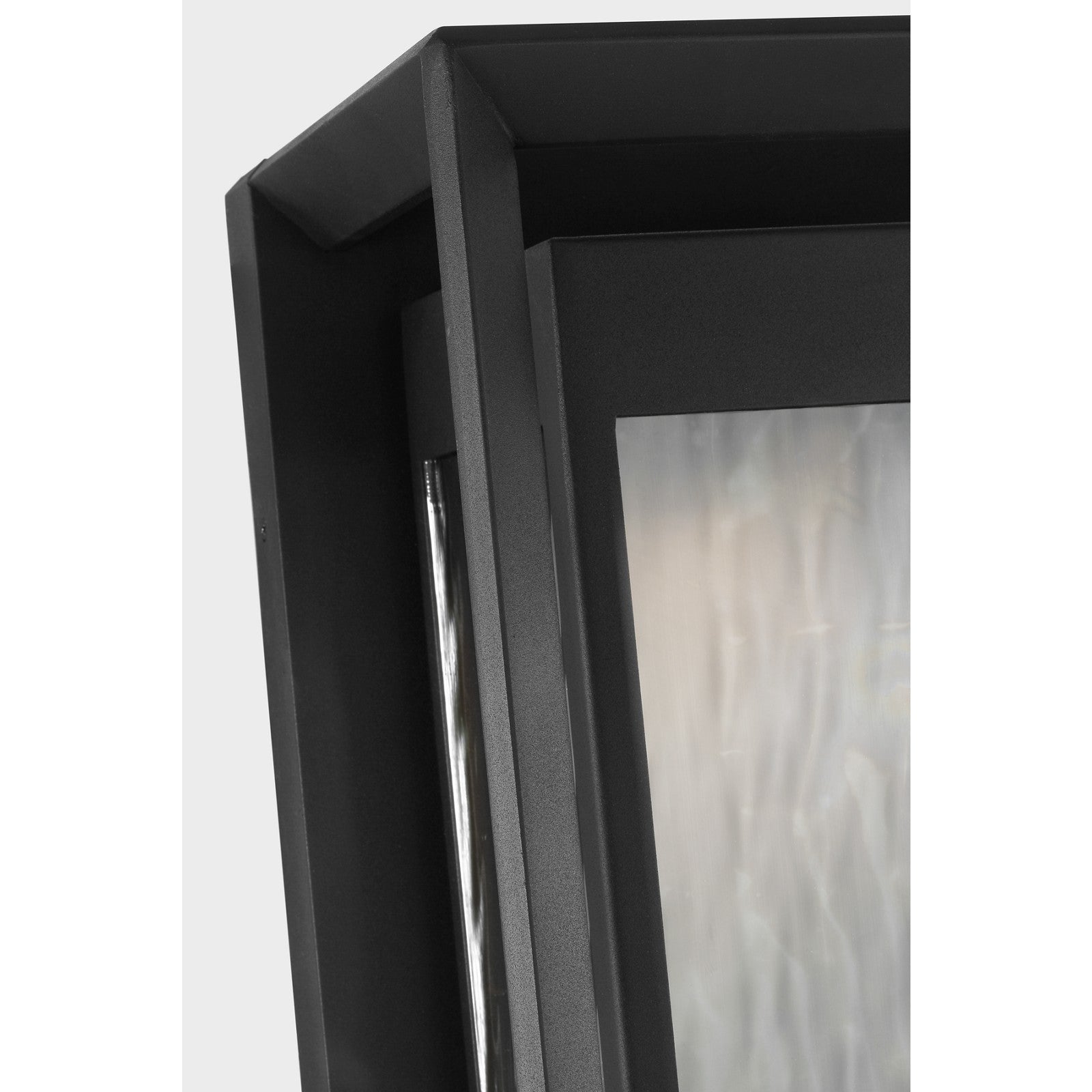 Urbandale Grande Wall Lantern in Textured Black - Visual Comfort Outdoor Lighting