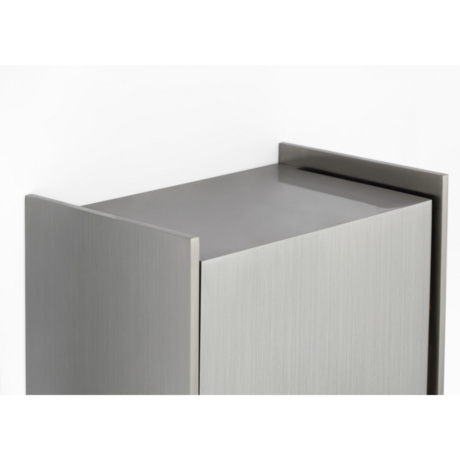 Align 11" Shielded Wall Light - Visual Comfort Outdoor Lighting
