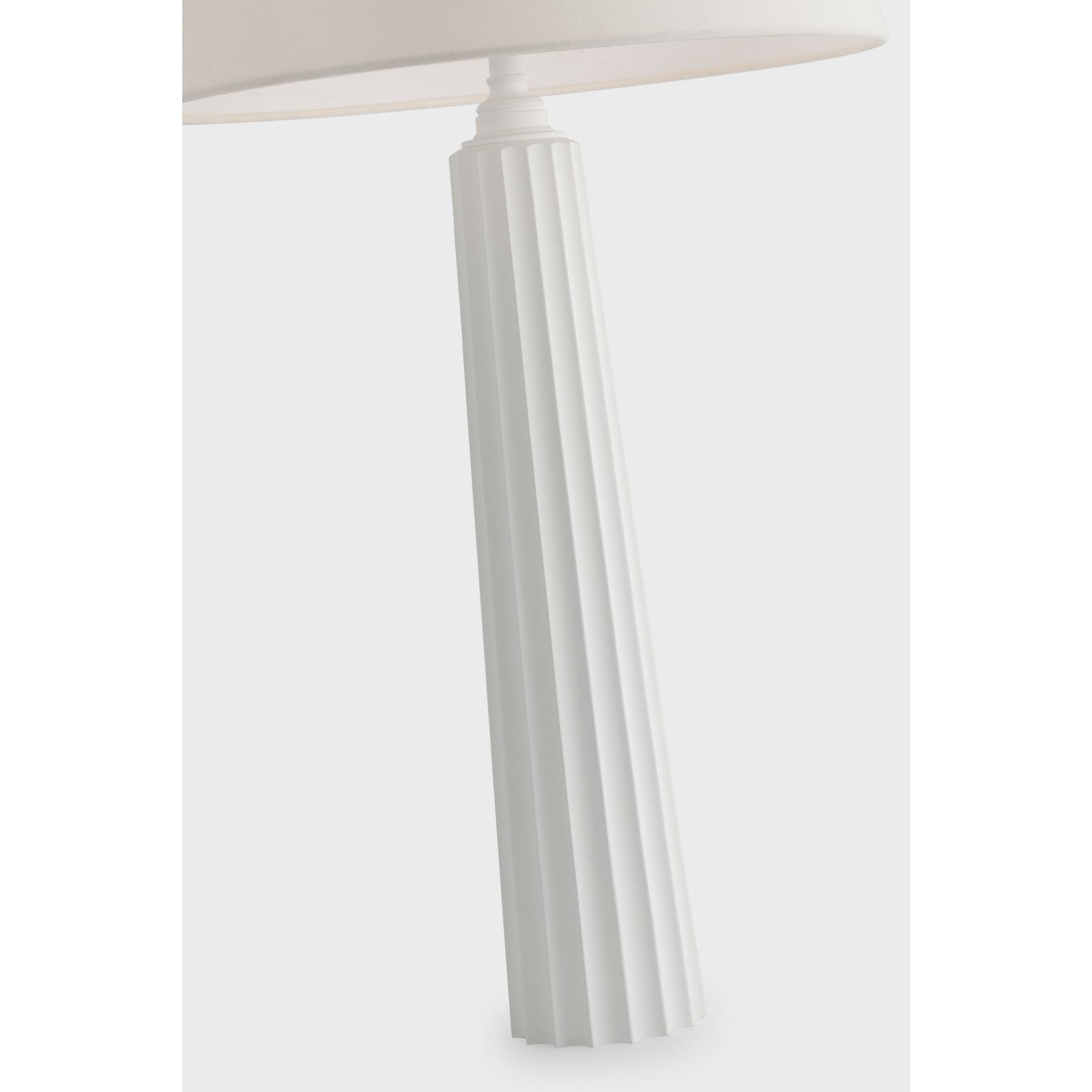 Fluted Spire Large Cordless Table Lamp - Visual Comfort Table Lamps