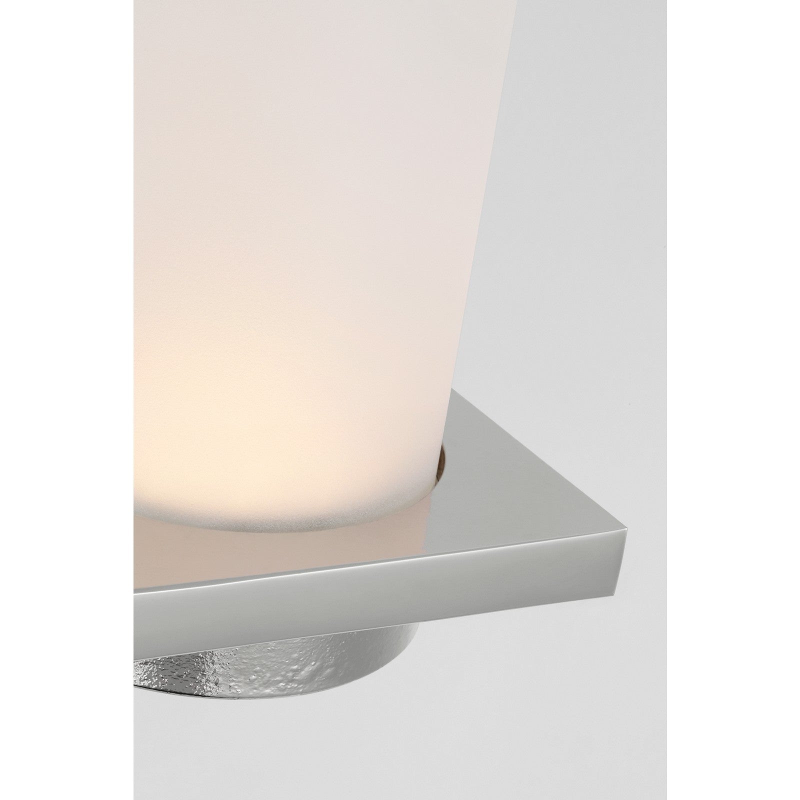 Cornado 18" Indoor/Outdoor Hurricane Sconce - Visual Comfort Wall Lights