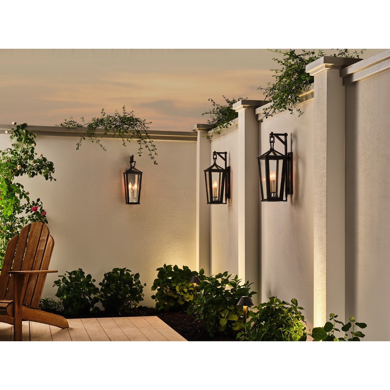 Darlana Small Tall Bracketed Wall Lantern - Visual Comfort Outdoor Lighting
