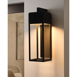 Irvine Large Bracketed Wall Lantern - Visual Comfort Outdoor Lighting