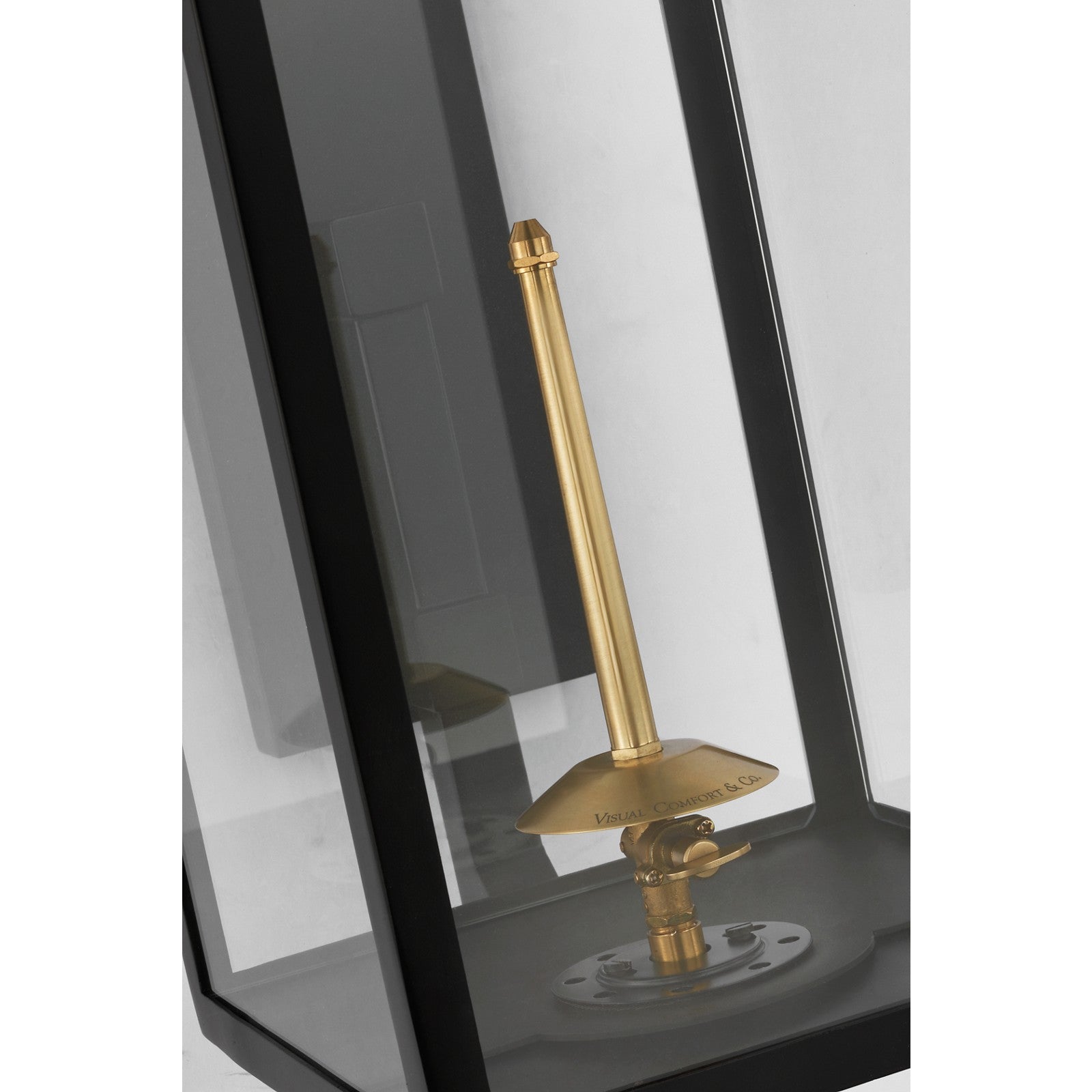 Fresno Grande Bracketed Gas Wall Lantern - Visual Comfort Outdoor Lighting