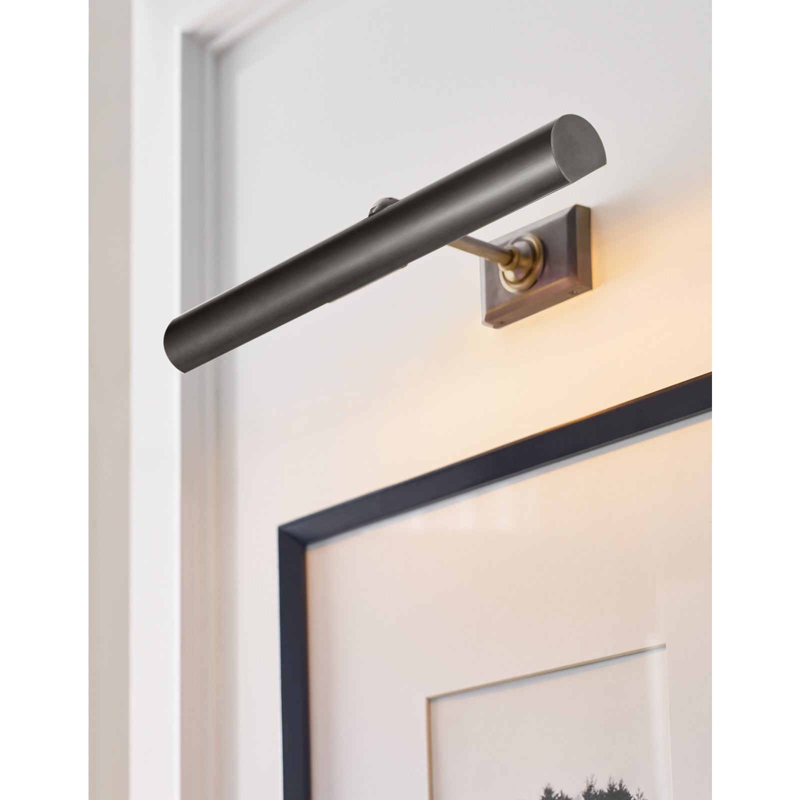 18" Cabinet Maker's Picture Light - Visual Comfort Wall Lights