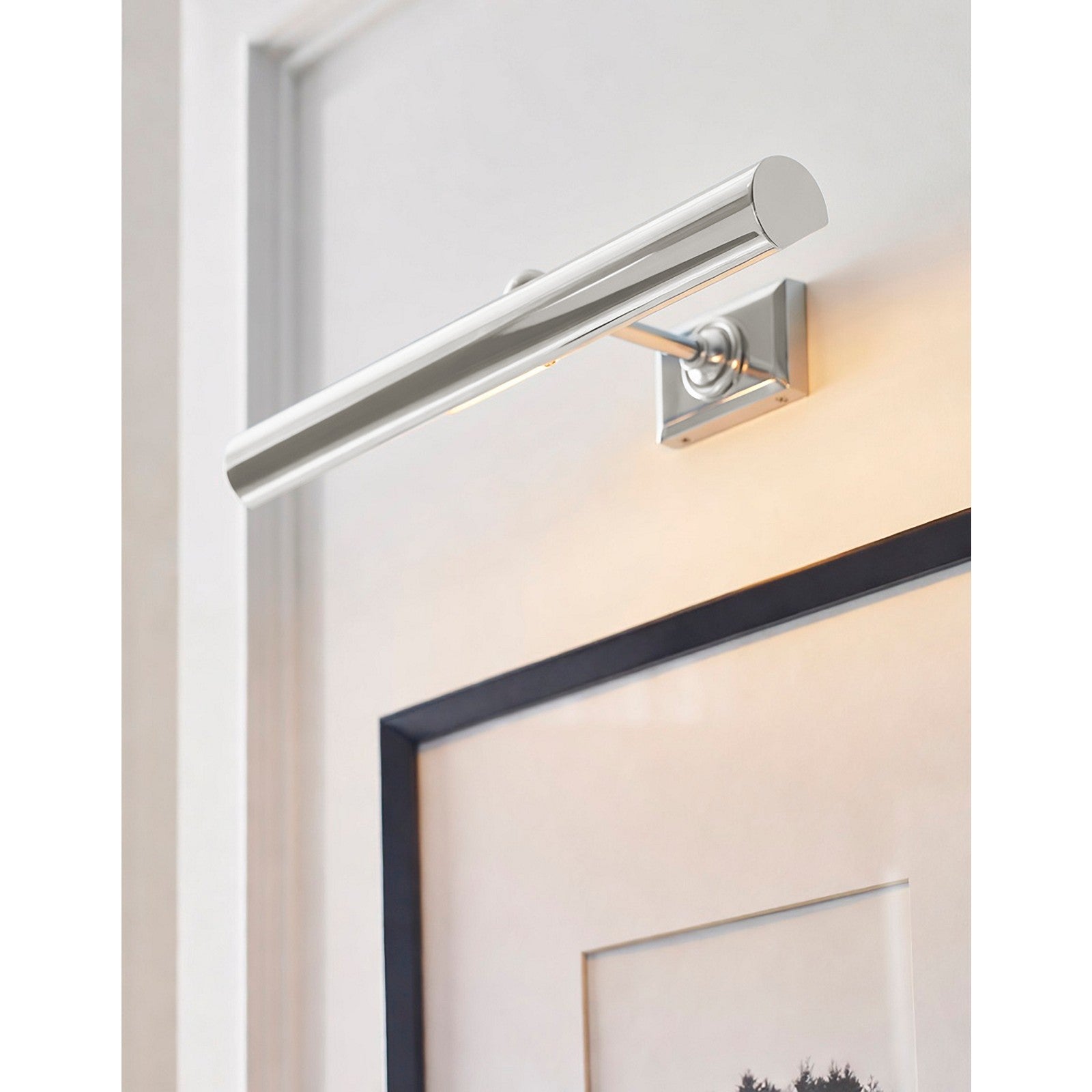 18" Cabinet Maker's Picture Light - Visual Comfort Wall Lights