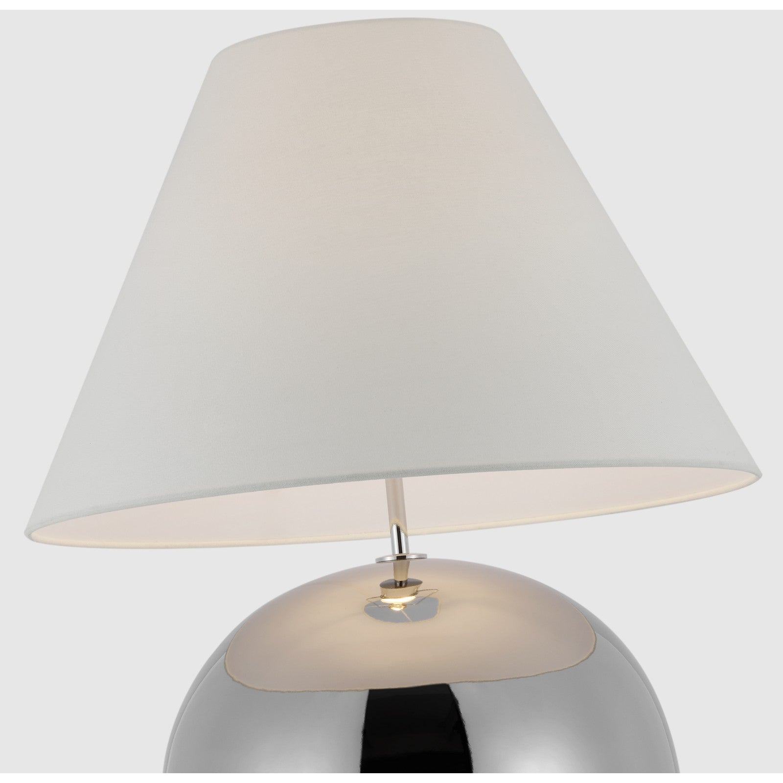Brielle Large Table Lamp - Visual Comfort Table Lamps