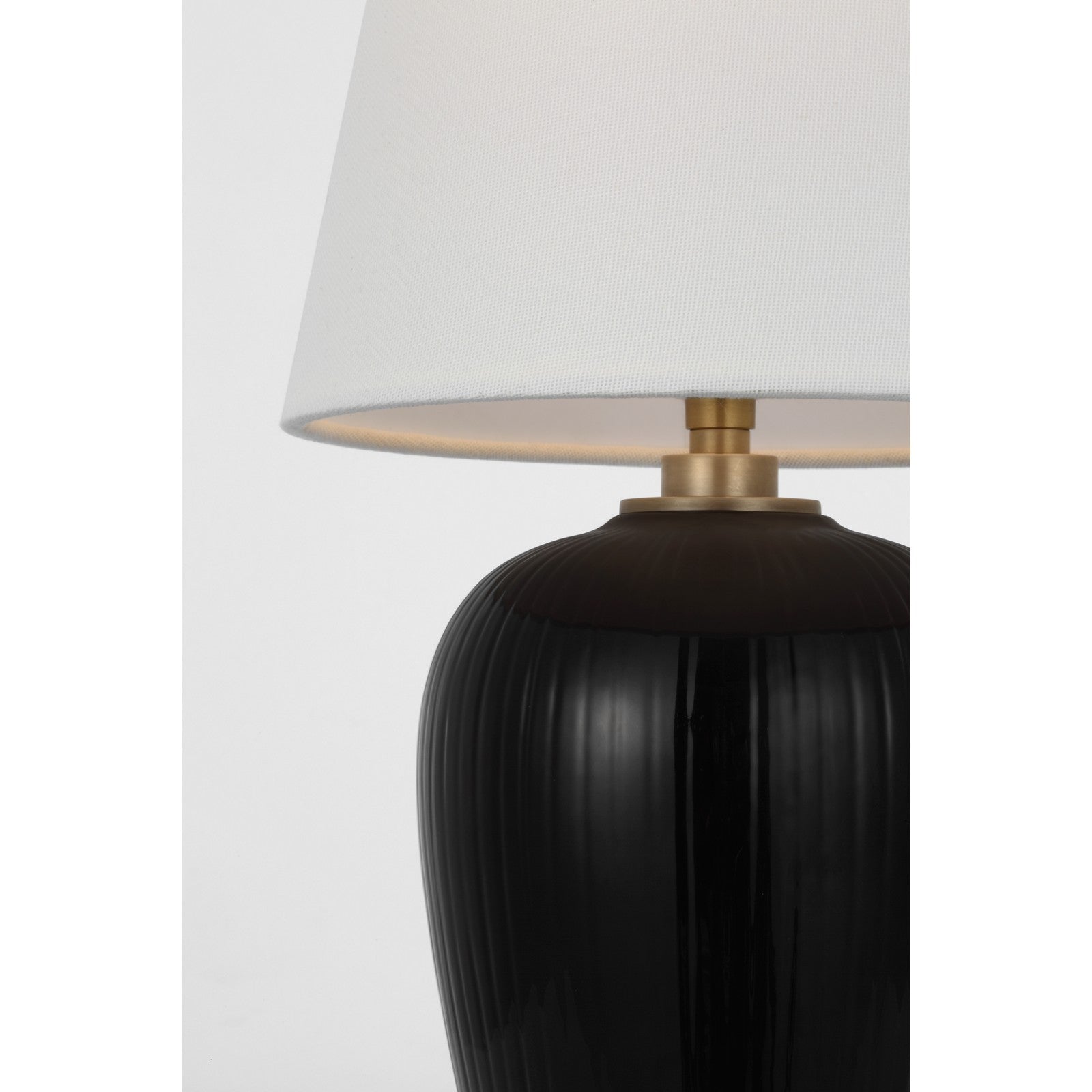 Opera 16" Table Lamp - Visual Comfort Table Lamps