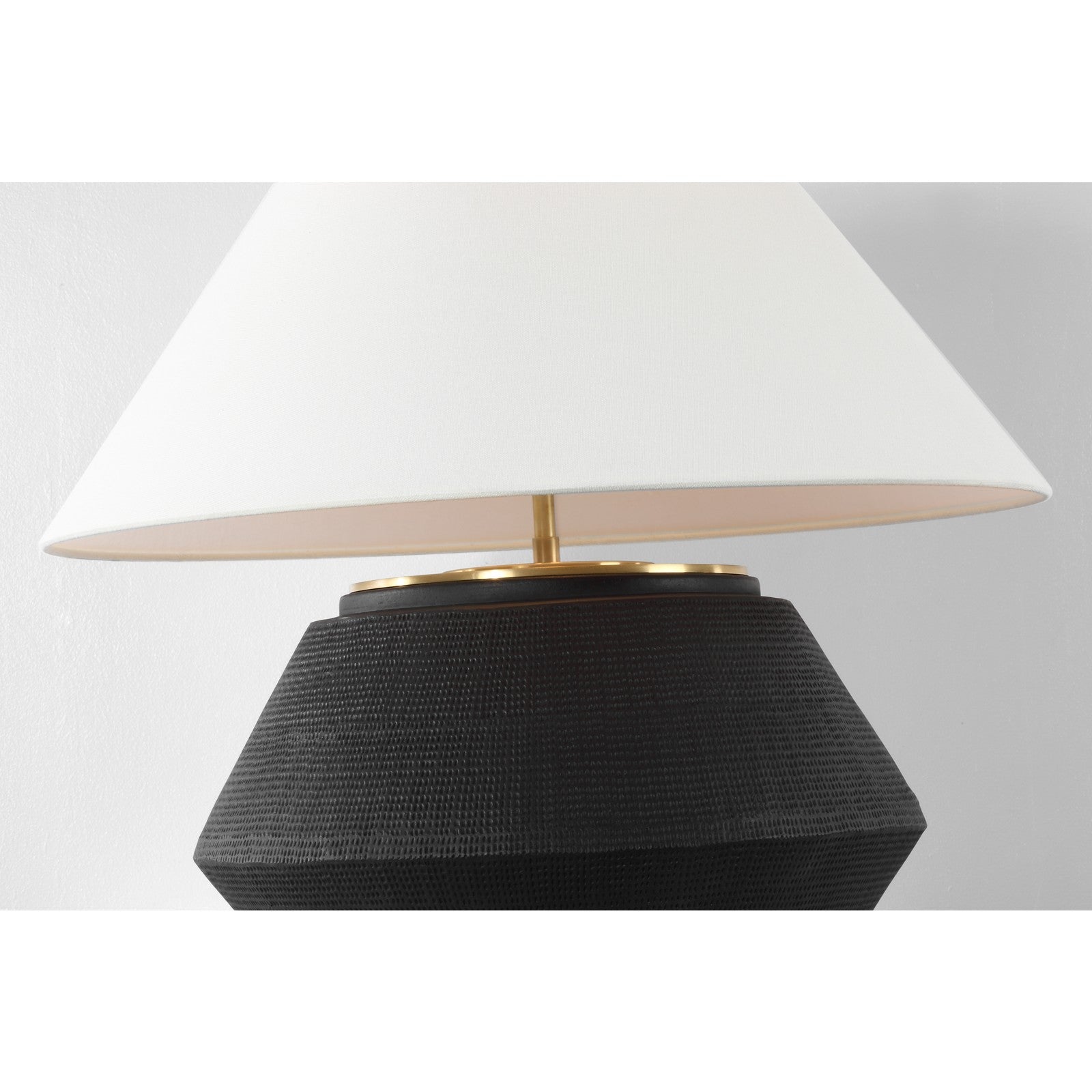 Aten 23" Table Lamp - Visual Comfort Table Lamps