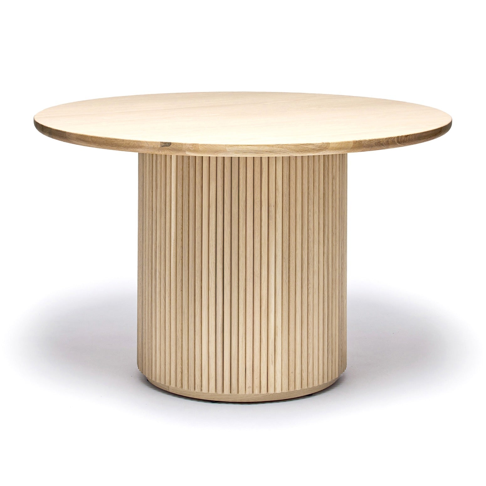 Laurel Round Dining Table - Saddle