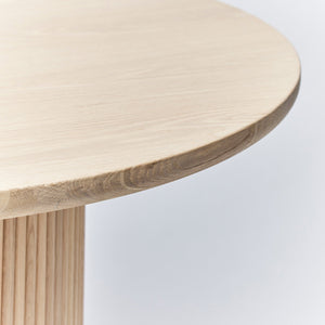 Laurel Round Dining Table - Saddle