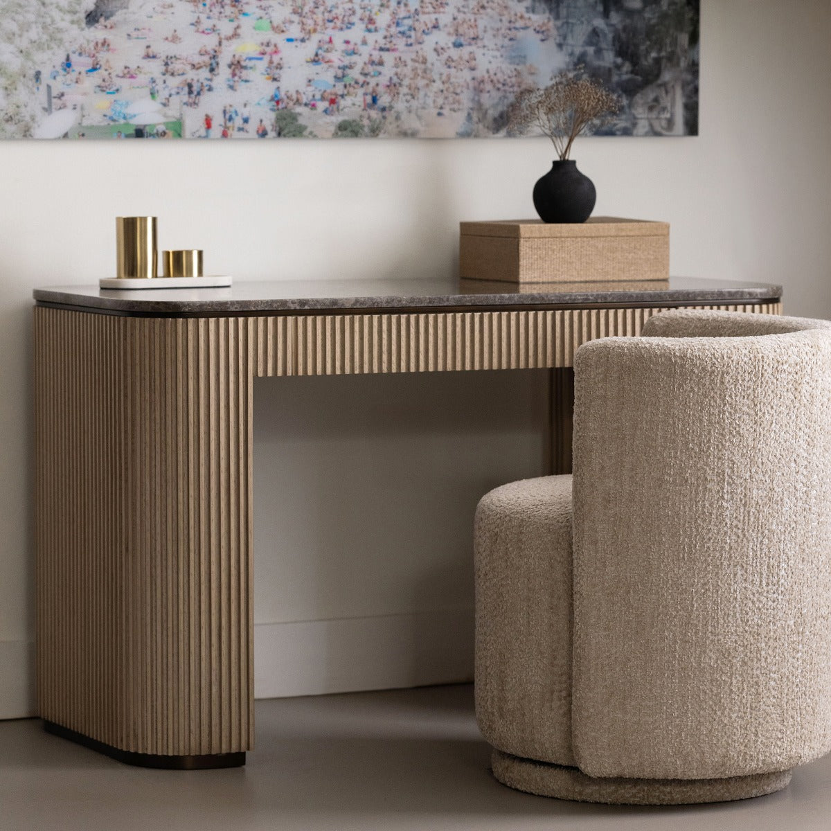 Willa Swivel Lounge Chair