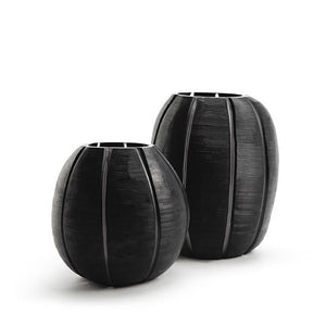 Nagaa Vase Clear/Black $251 - $292