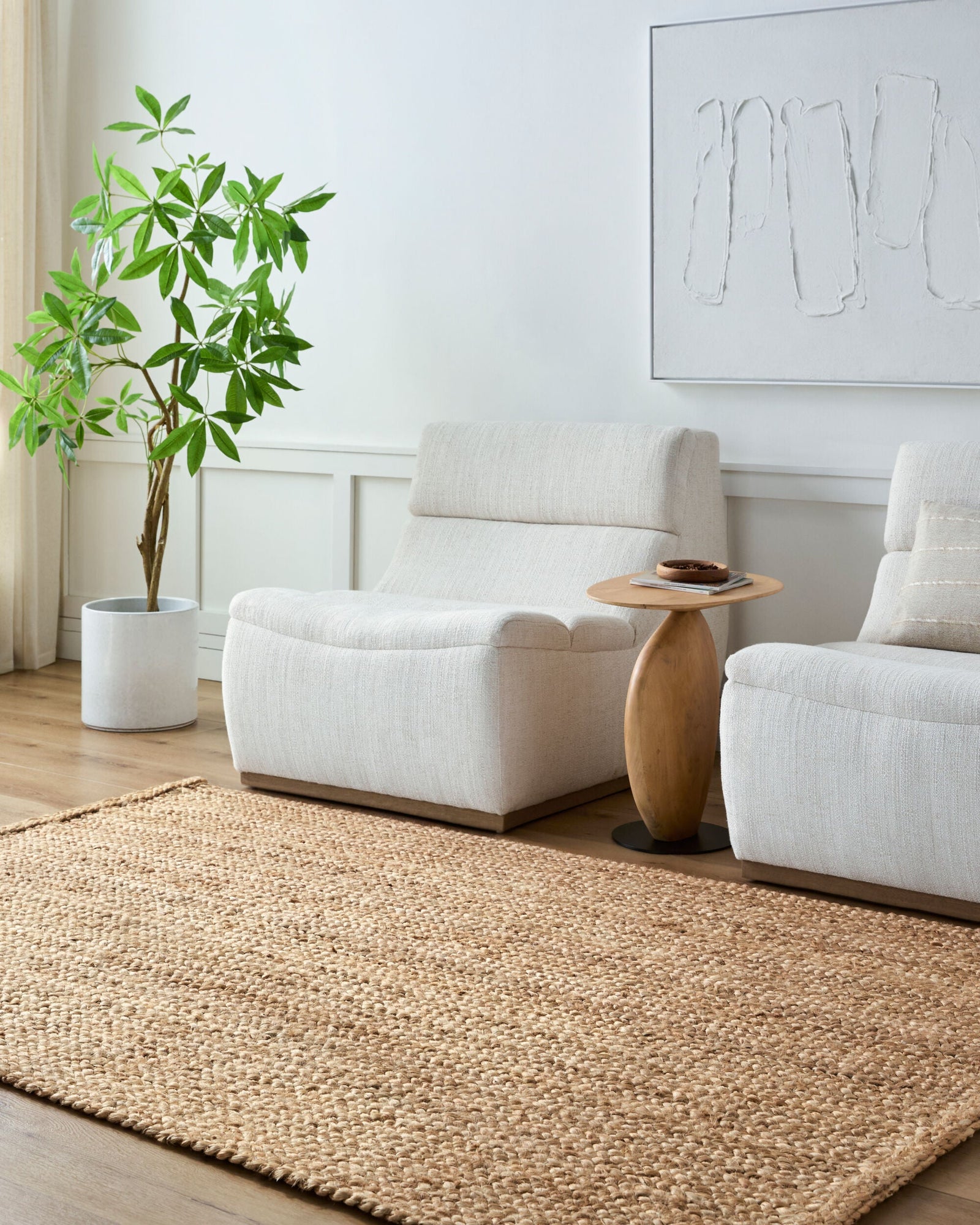 Artesia Handmade Rug 2' x 3' Orange – room setting