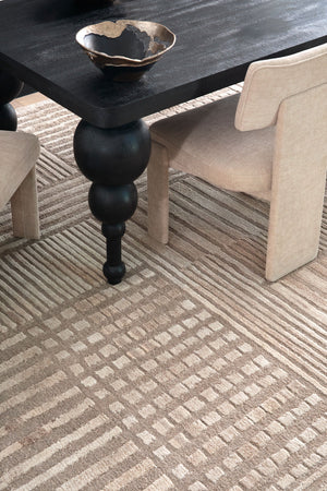 Akado Dining Table – room setting