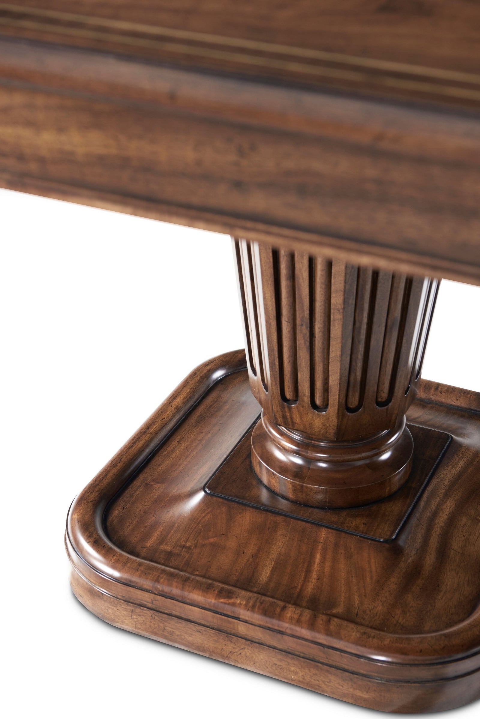 Theodore Alexander Haddon Extension Dining Table – detail
