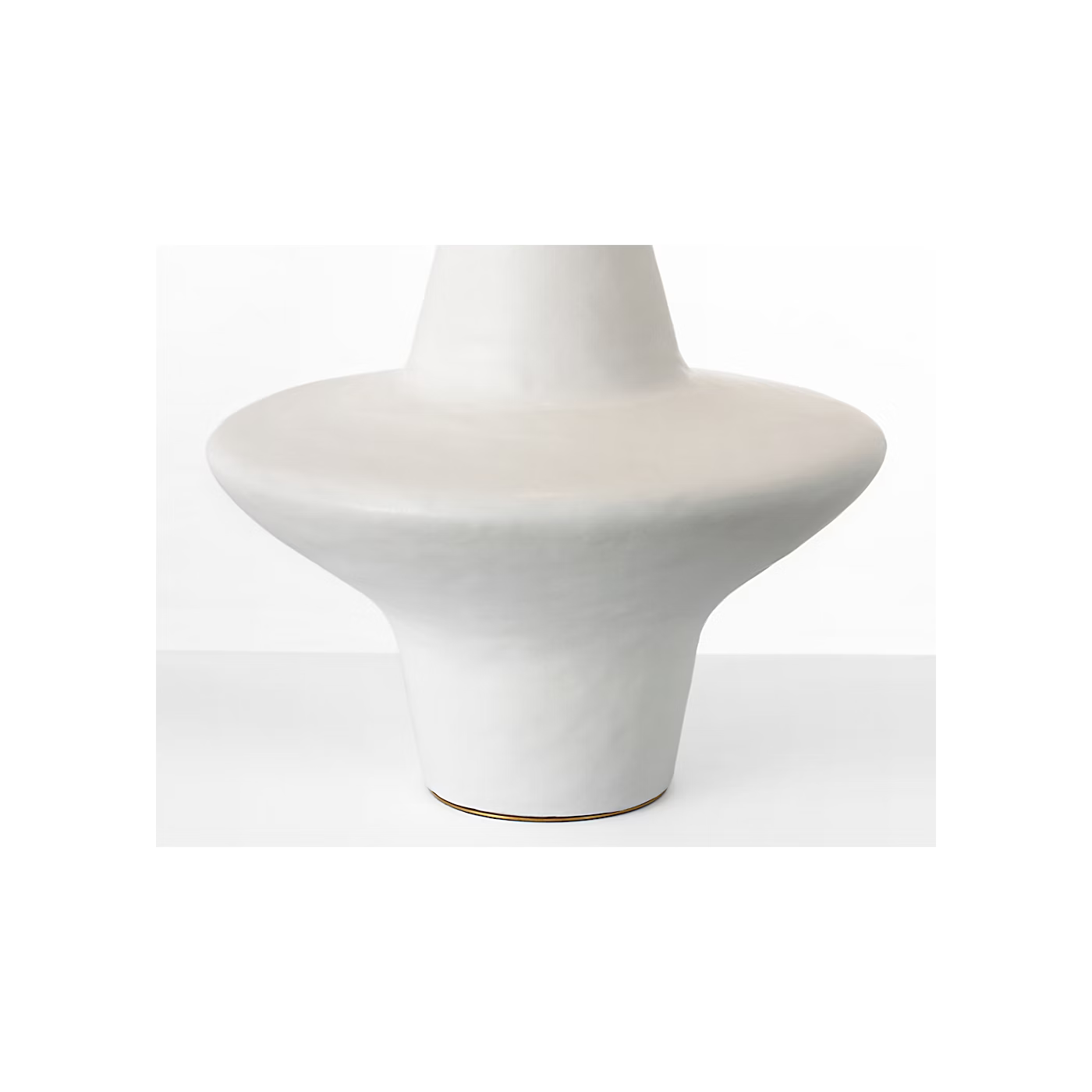 Mathis 29 Sculpted Shoulder Table Lamp