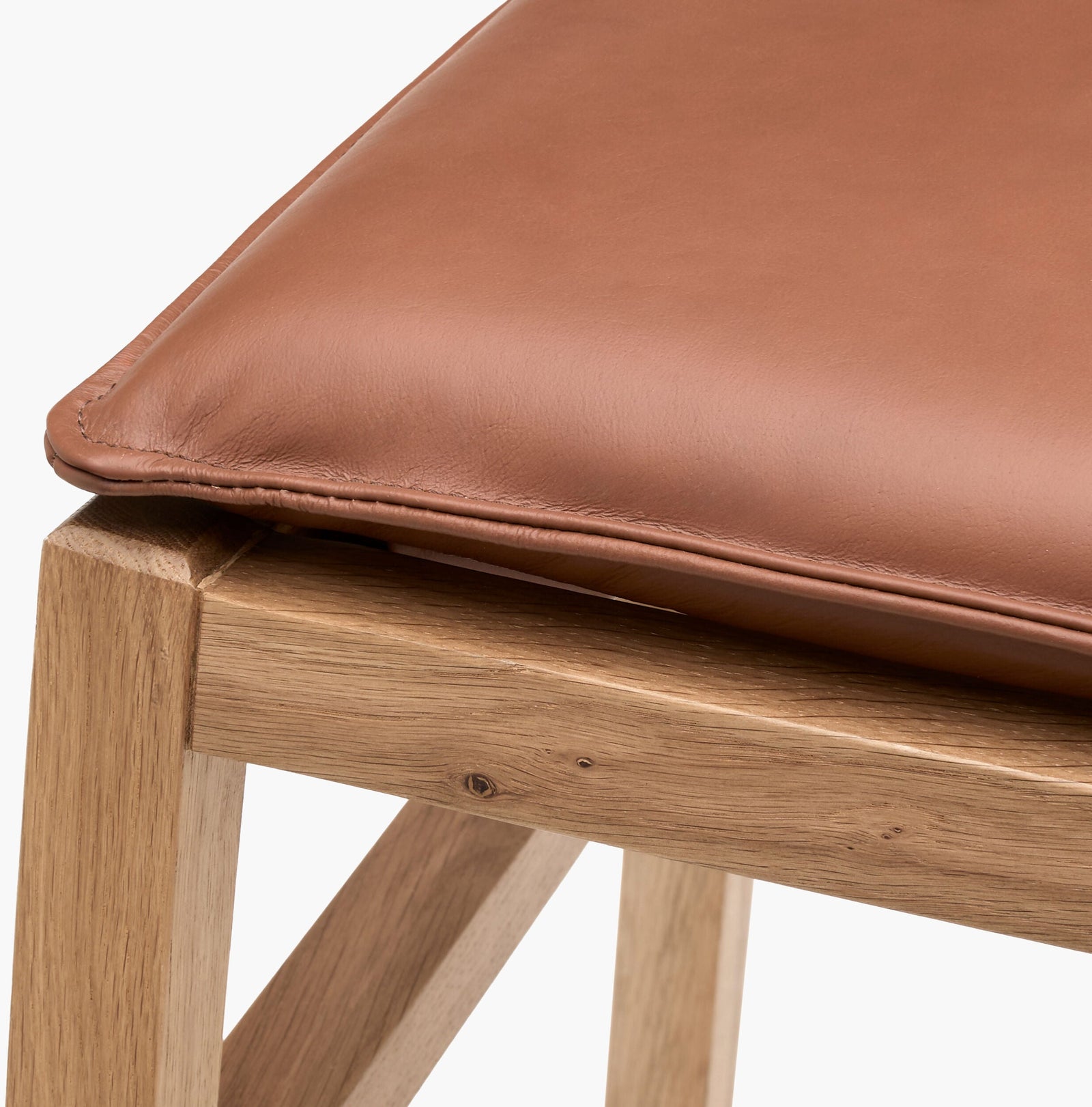 Richie Counter Stool – texture detail