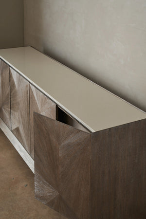 Caracole Point Of View Sideboard – detail